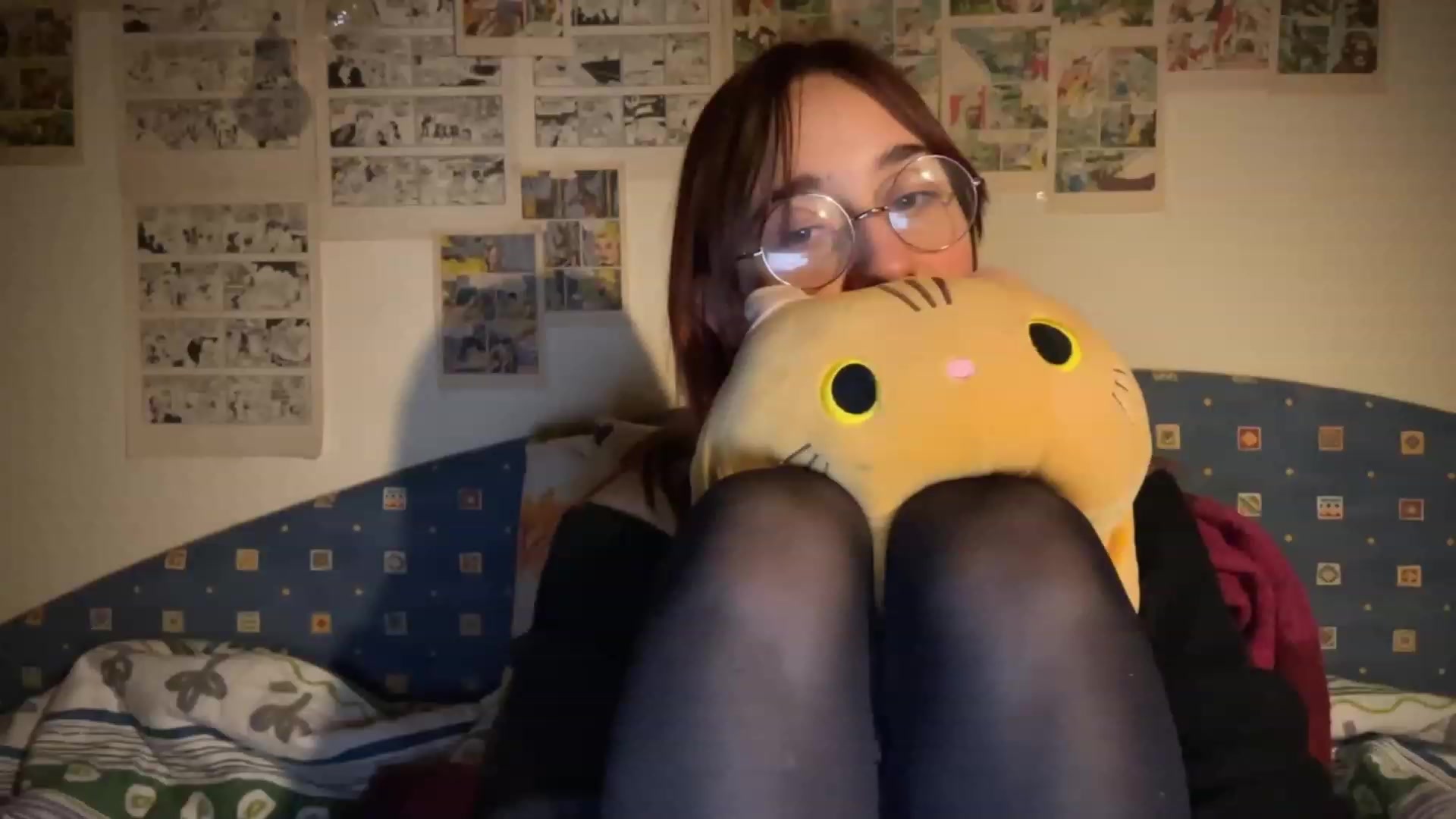 Gallery image thumbnail from Emiliaaaaa's myfreecams stream on, 11/26/2023, 21:10 image 15 of 20