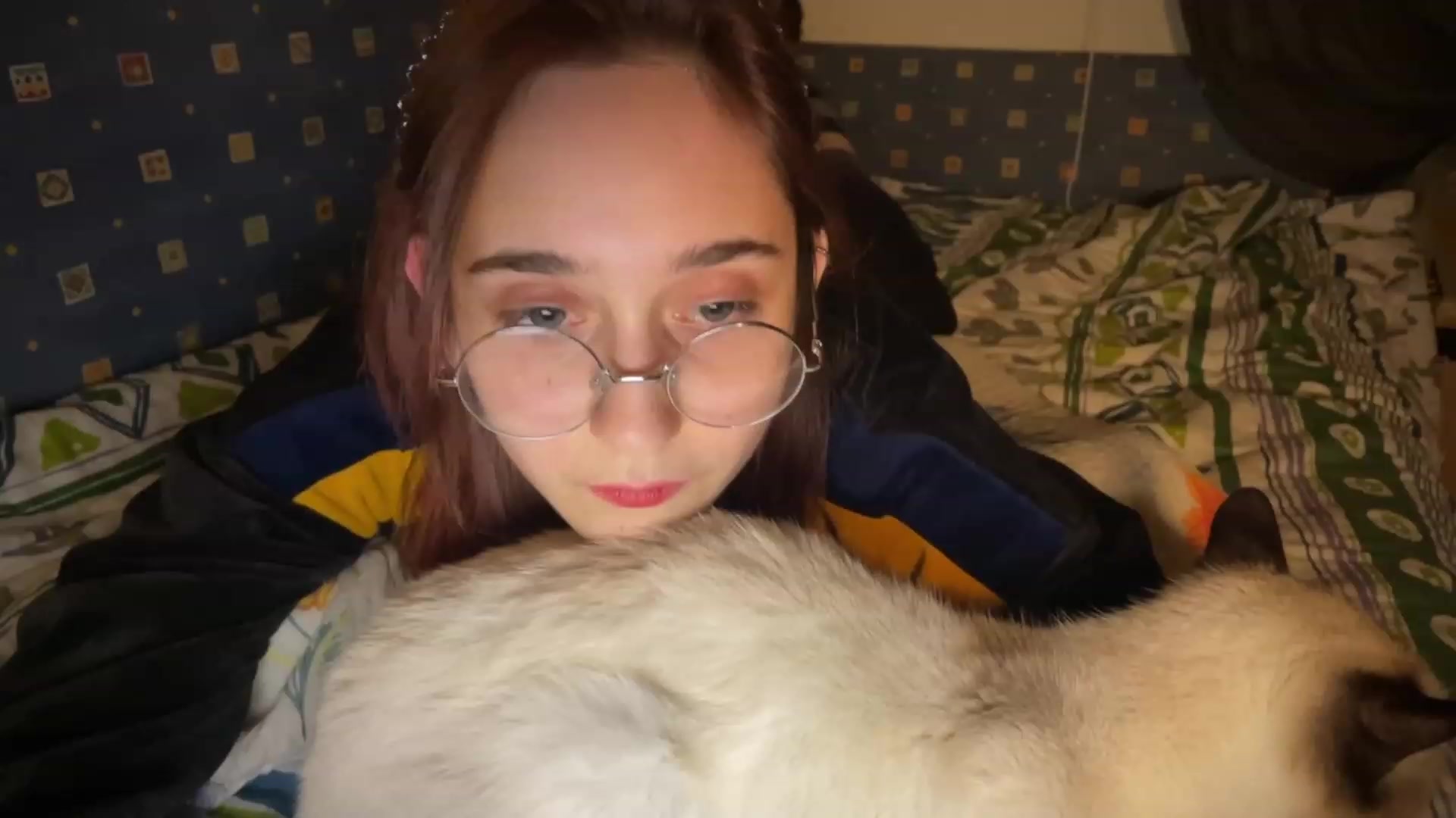Gallery image thumbnail from Emiliaaaaa's myfreecams stream on, 12/03/2023, 22:07 image 3 of 20