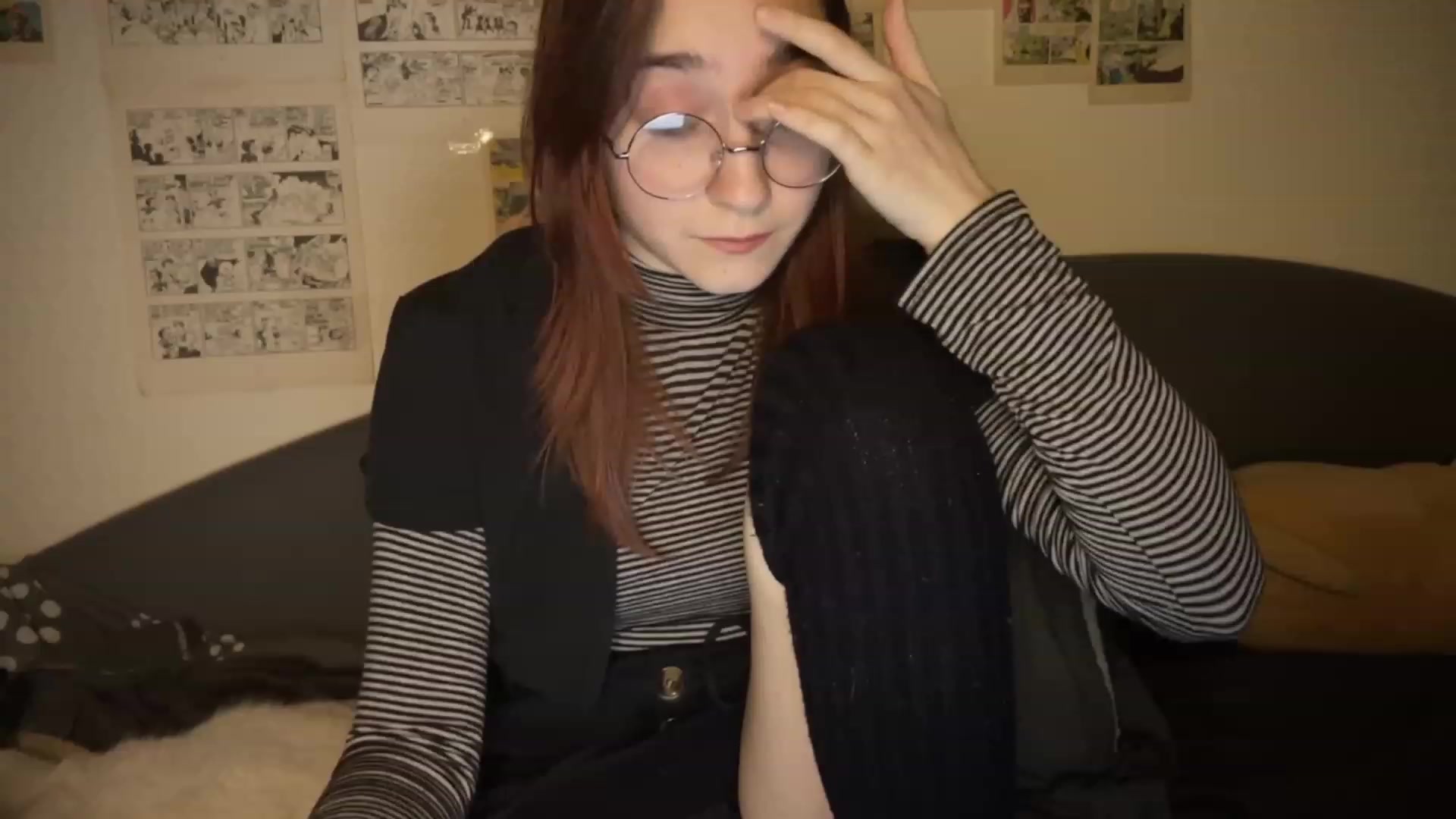 Gallery image thumbnail from Emiliaaaaa's myfreecams stream on, 12/08/2023, 23:54 image 13 of 20
