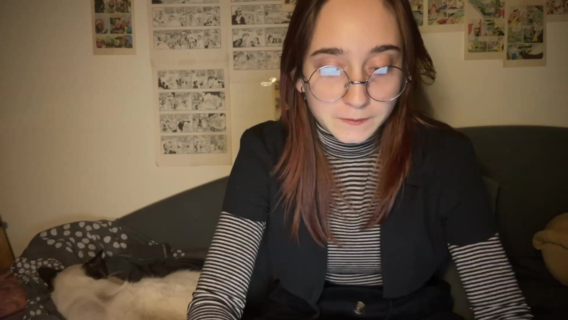 Gallery image thumbnail from Emiliaaaaa's myfreecams stream on, 12/08/2023, 23:54 image 10 of 20