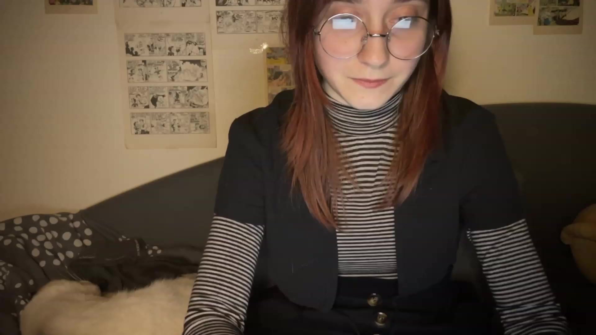 Gallery image thumbnail from Emiliaaaaa's myfreecams stream on, 12/08/2023, 23:54 image 15 of 20
