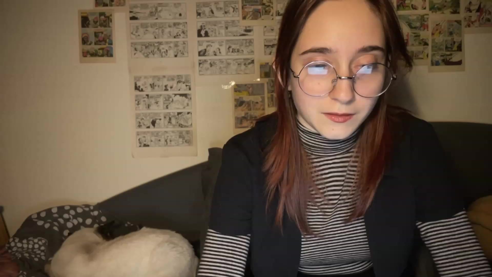 Gallery image thumbnail from Emiliaaaaa's myfreecams stream on, 12/08/2023, 23:54 image 5 of 20