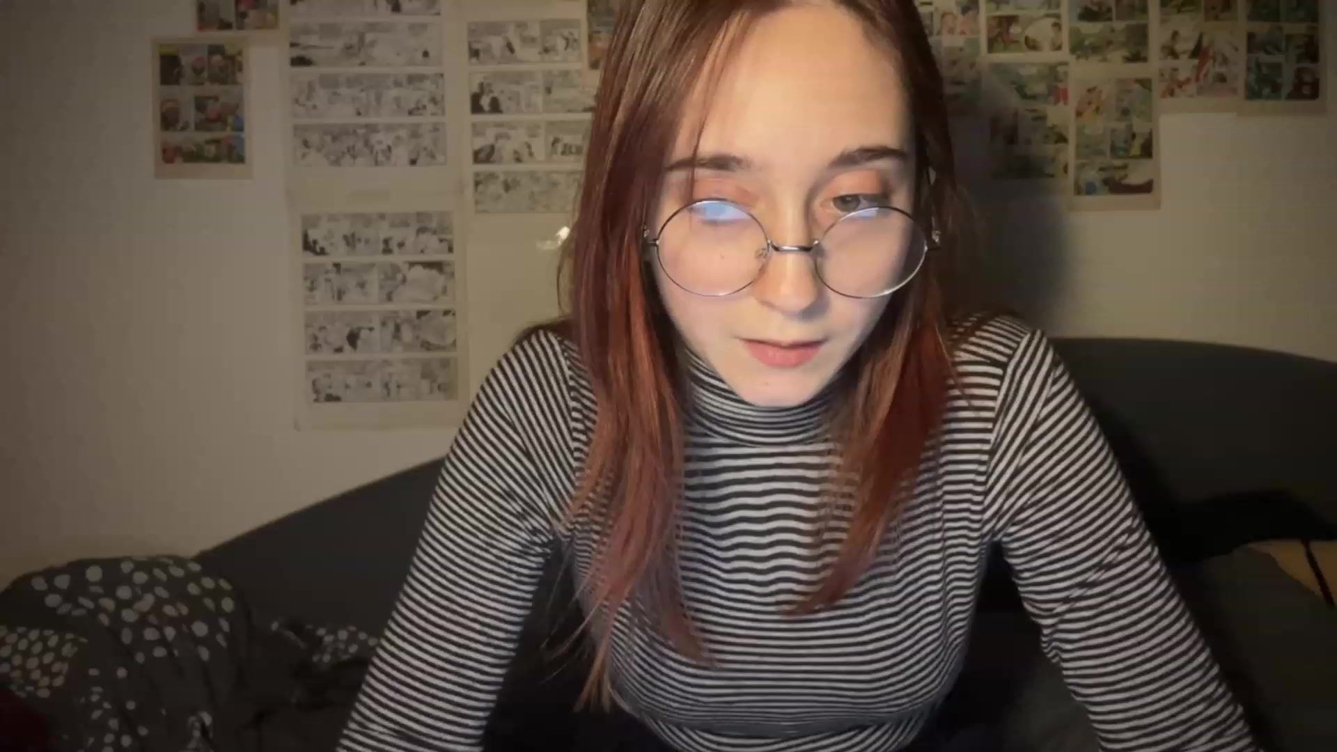 Gallery image thumbnail from Emiliaaaaa's myfreecams stream on, 12/09/2023, 01:54 image 2 of 20