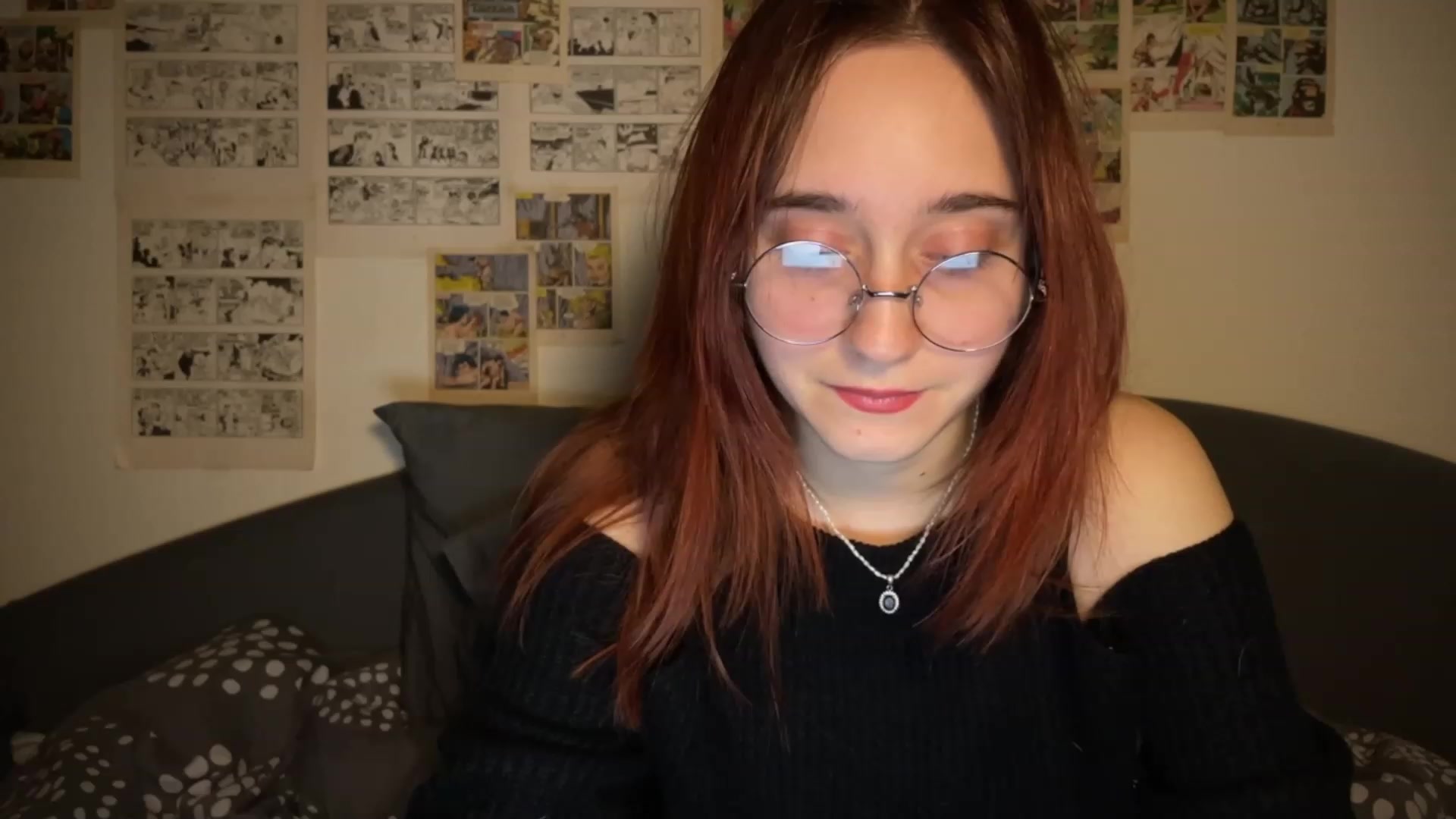 Gallery image thumbnail from Emiliaaaaa's myfreecams stream on, 12/10/2023, 01:44 image 2 of 20