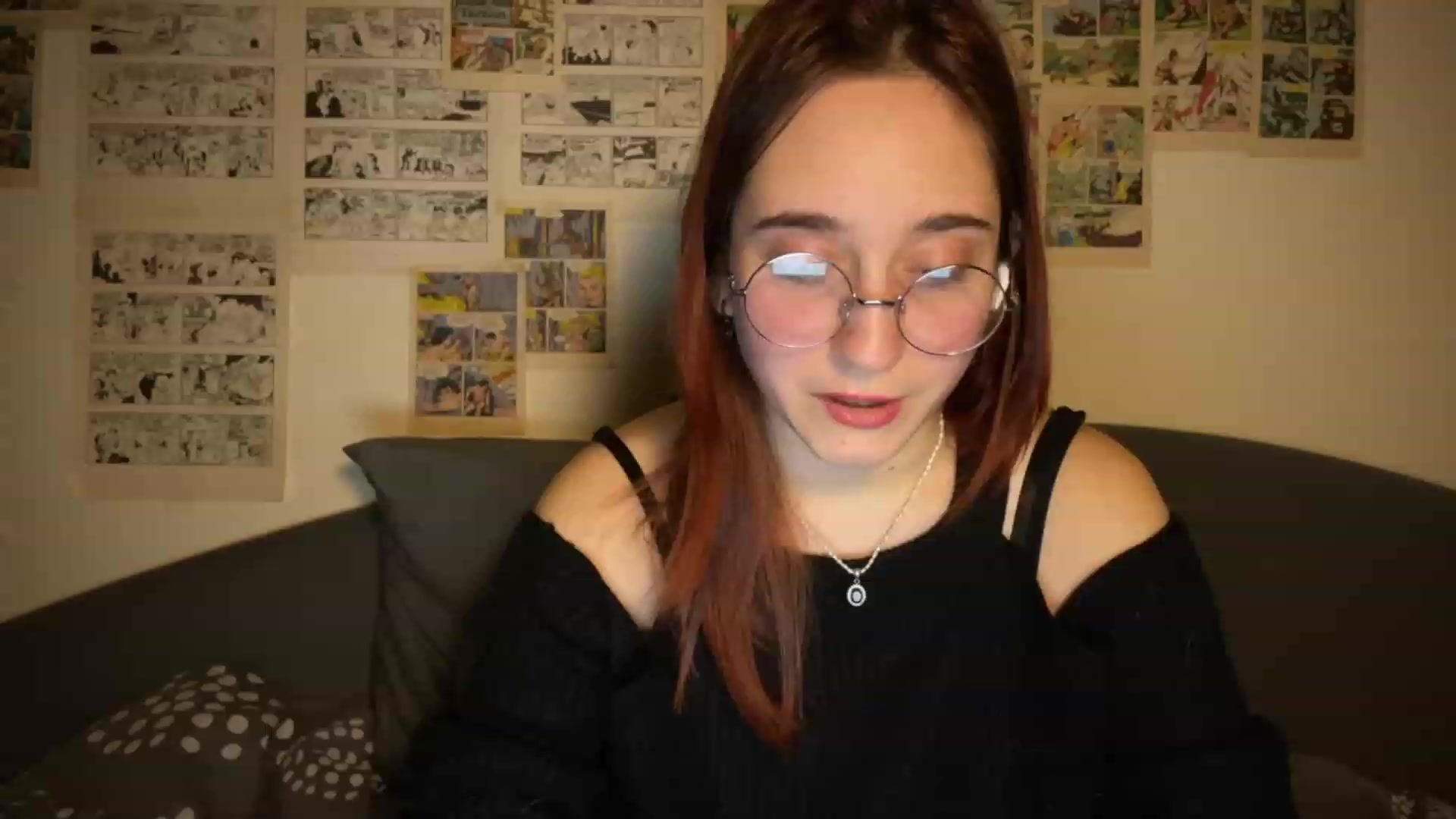 Gallery image thumbnail from Emiliaaaaa's myfreecams stream on, 12/10/2023, 01:44 image 14 of 20