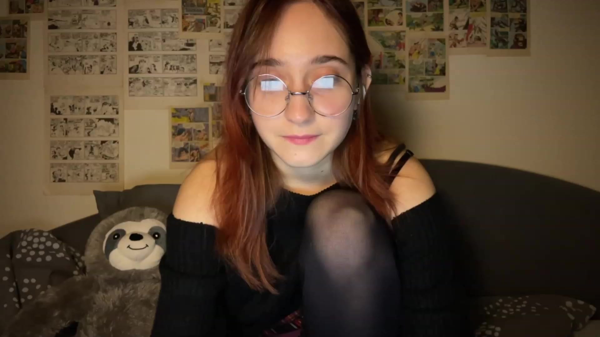 Gallery image thumbnail from Emiliaaaaa's myfreecams stream on, 12/11/2023, 24:31 image 8 of 20