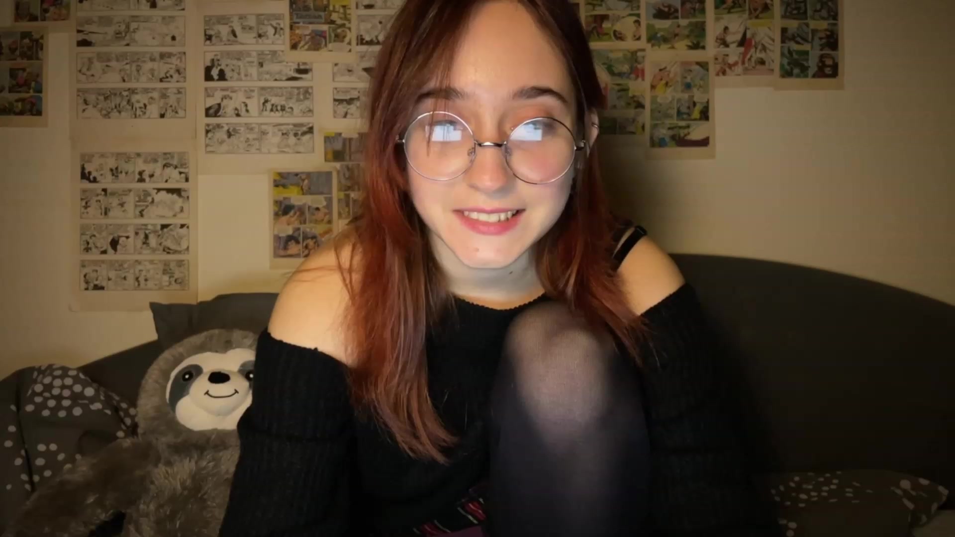 Gallery image thumbnail from Emiliaaaaa's myfreecams stream on, 12/11/2023, 24:31 image 9 of 20