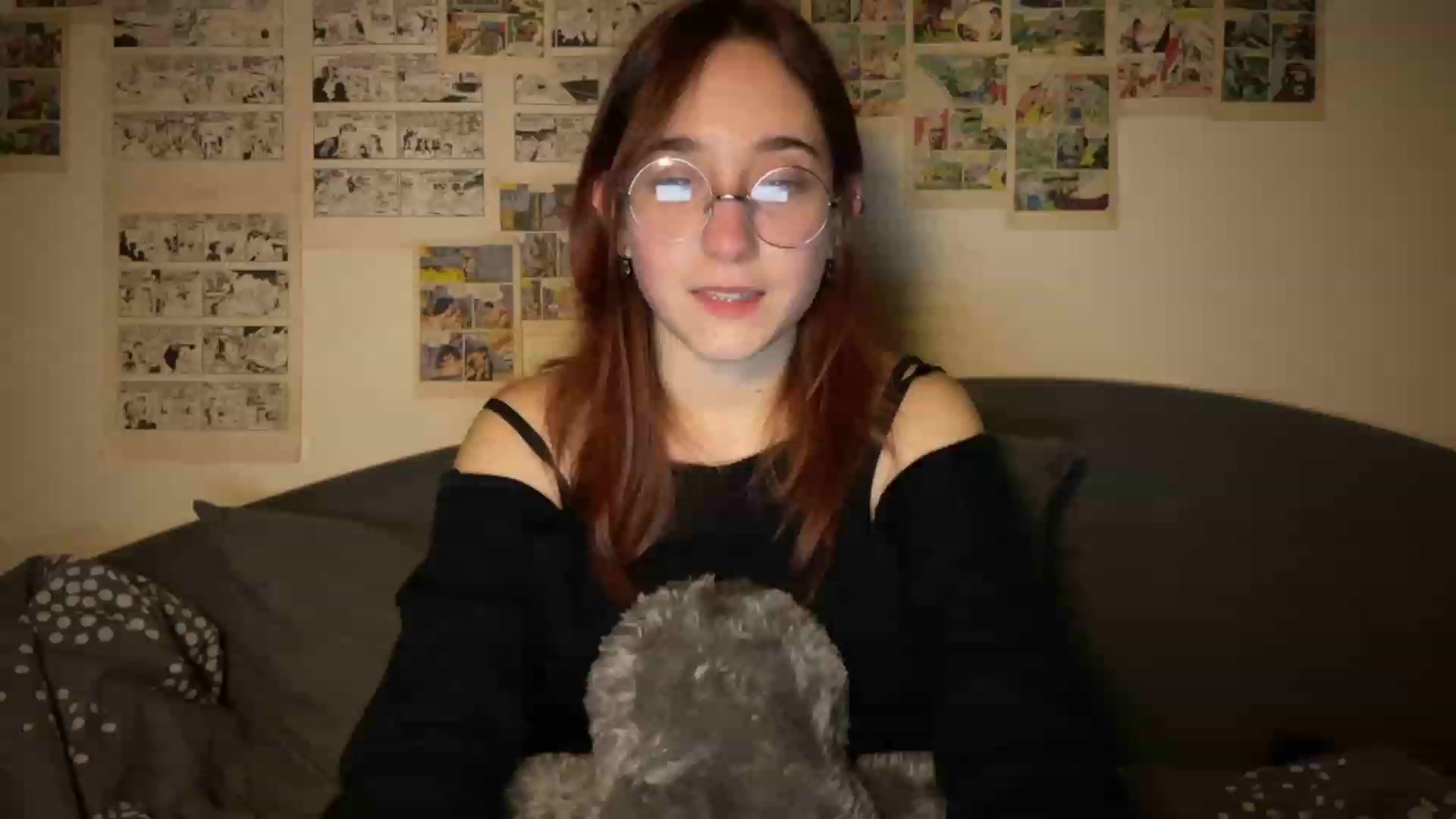 Gallery image thumbnail from Emiliaaaaa's myfreecams stream on, 12/11/2023, 01:29 image 18 of 20