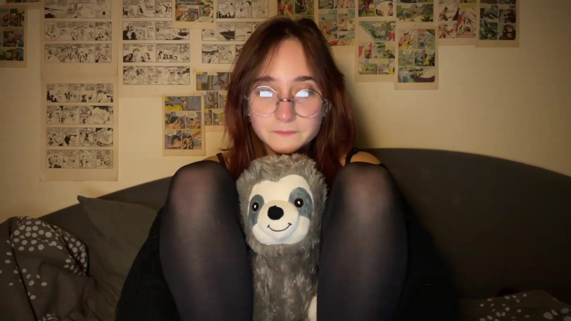 Gallery image thumbnail from Emiliaaaaa's myfreecams stream on, 12/11/2023, 01:29 image 10 of 20