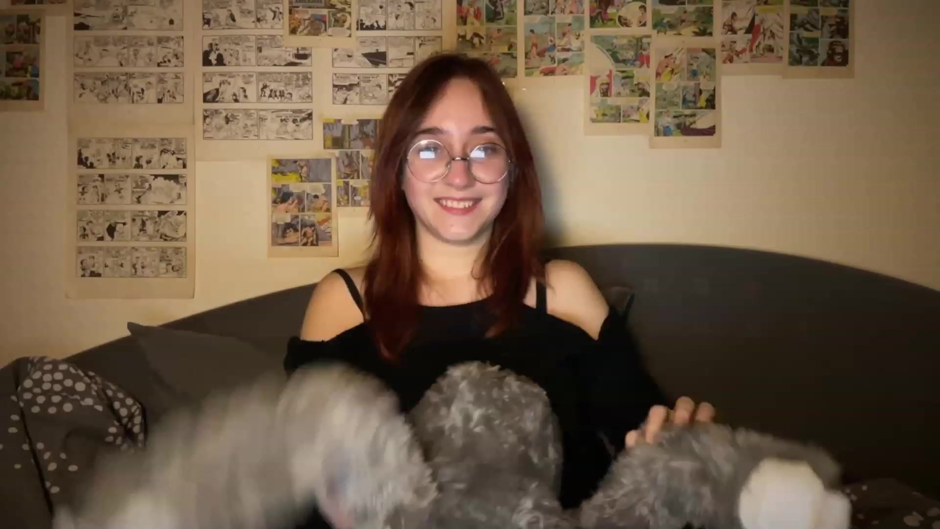 Gallery image thumbnail from Emiliaaaaa's myfreecams stream on, 12/11/2023, 01:29 image 15 of 20