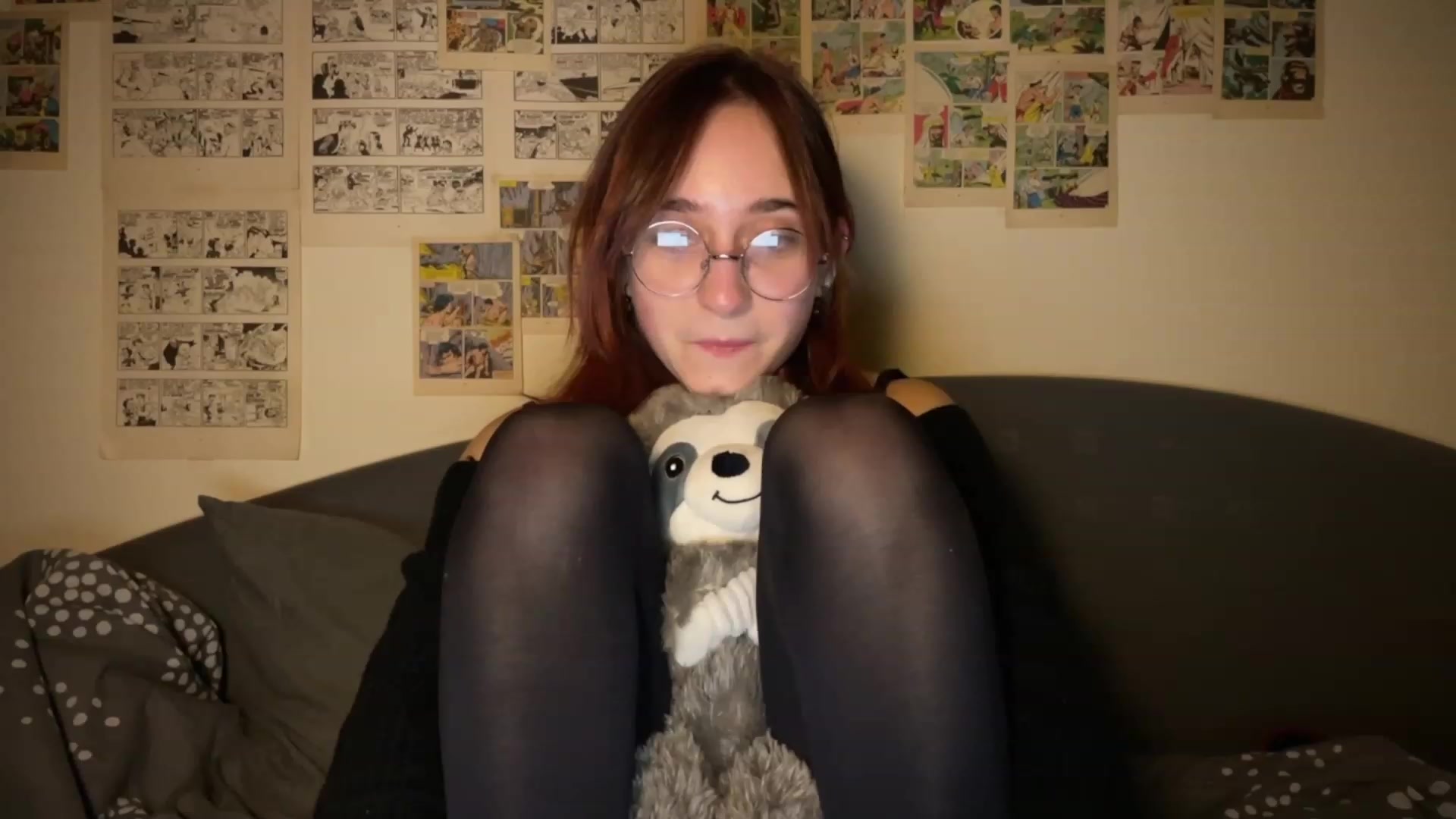 Gallery image thumbnail from Emiliaaaaa's myfreecams stream on, 12/11/2023, 01:29 image 2 of 20