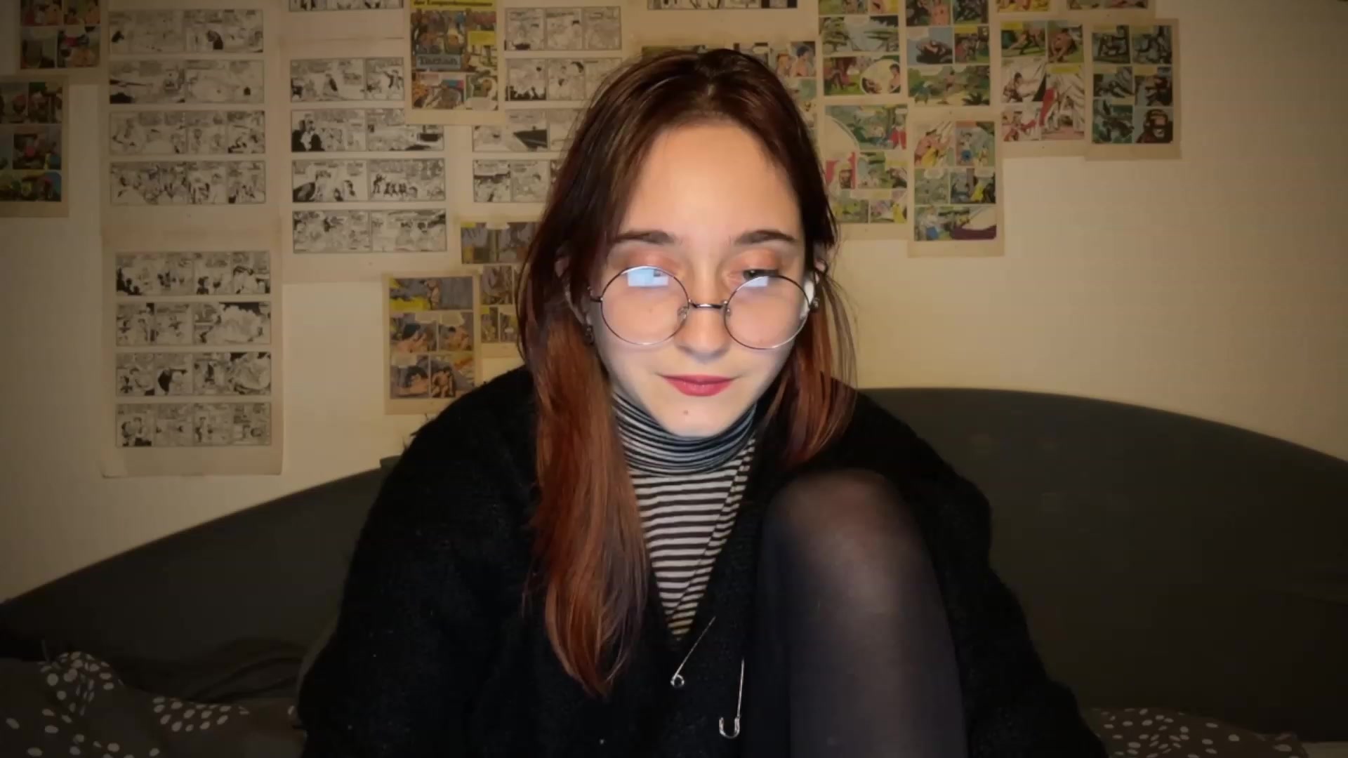 Gallery image thumbnail from Emiliaaaaa's myfreecams stream on, 12/13/2023, 01:08 image 1 of 20