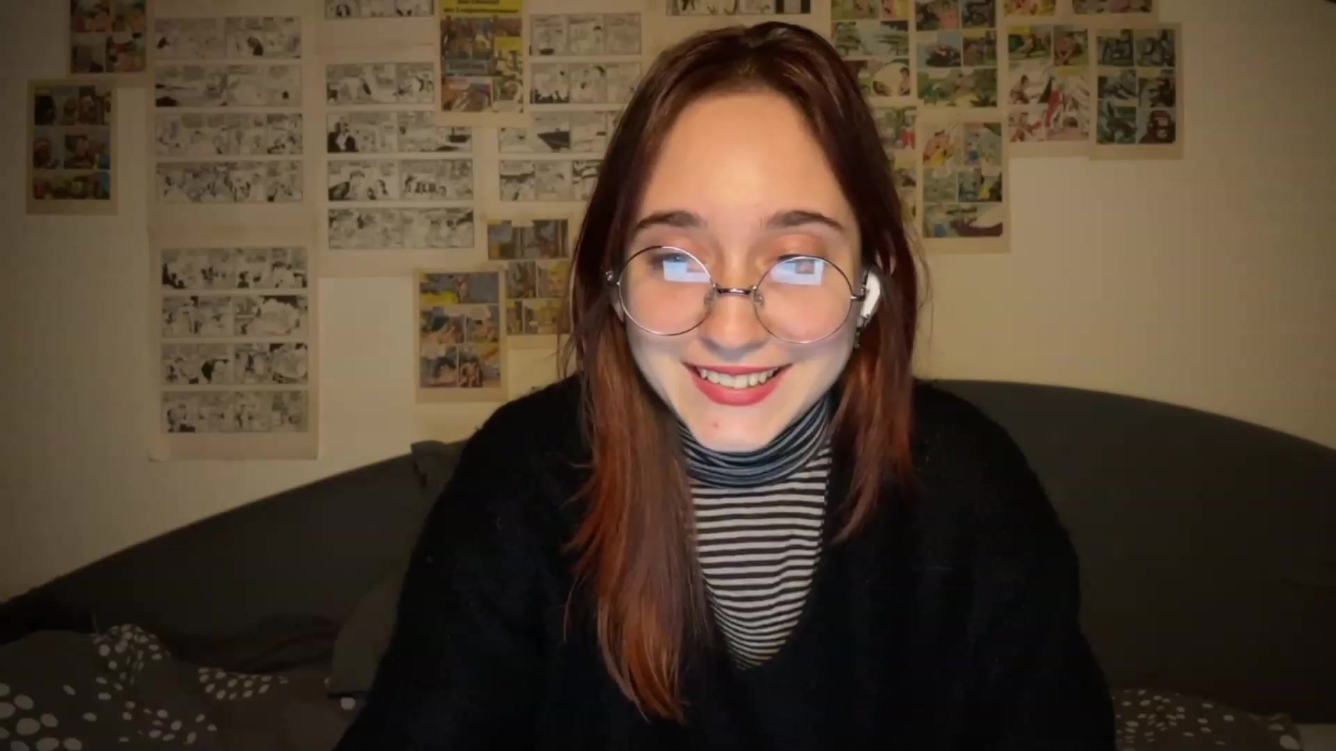 Gallery image thumbnail from Emiliaaaaa's myfreecams stream on, 12/13/2023, 01:08 image 11 of 20