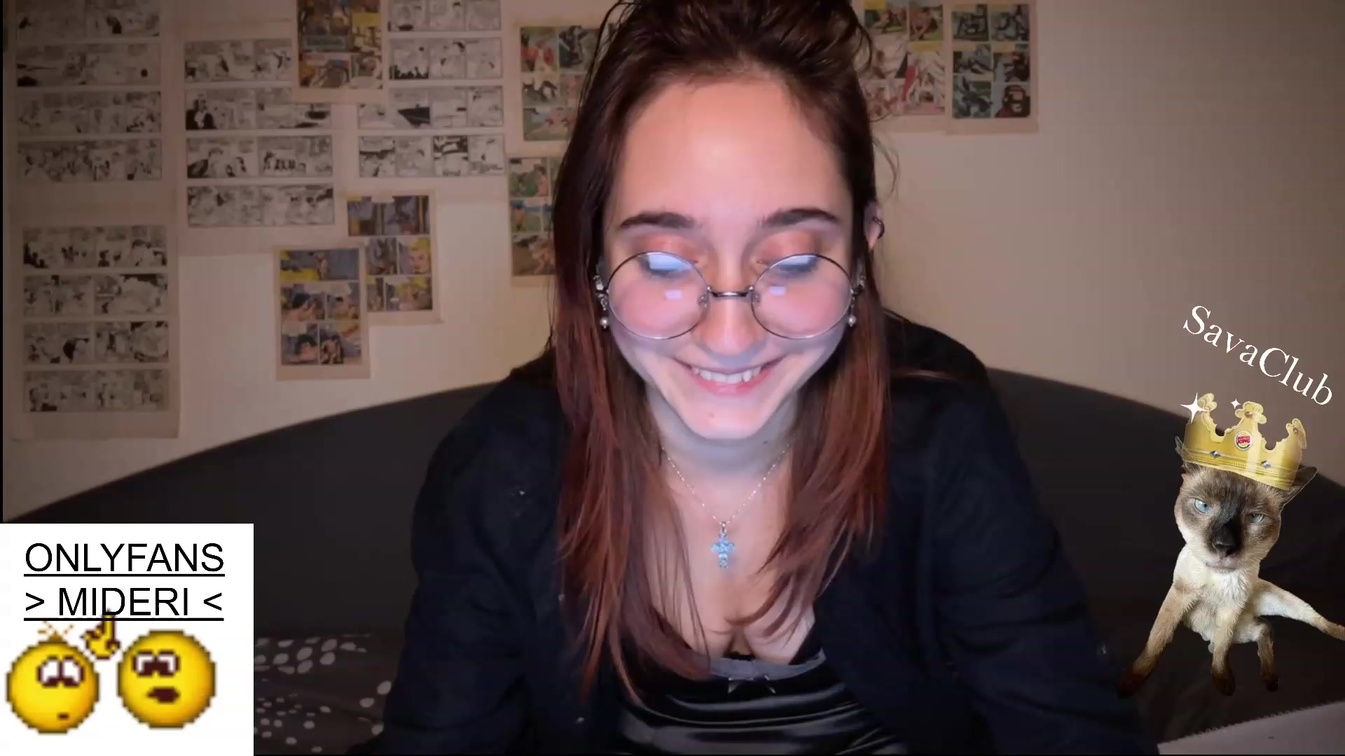 Gallery image thumbnail from Emiliaaaaa's myfreecams stream on, 12/17/2023, 02:07 image 15 of 20