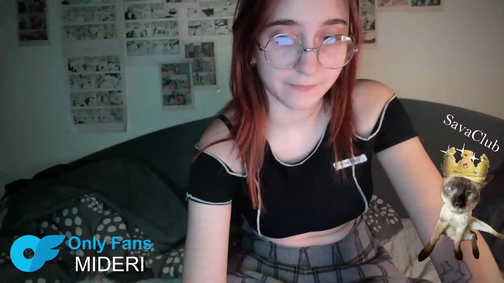 Gallery image thumbnail from Emiliaaaaa's myfreecams stream on, 12/28/2023, 04:16 image 18 of 20