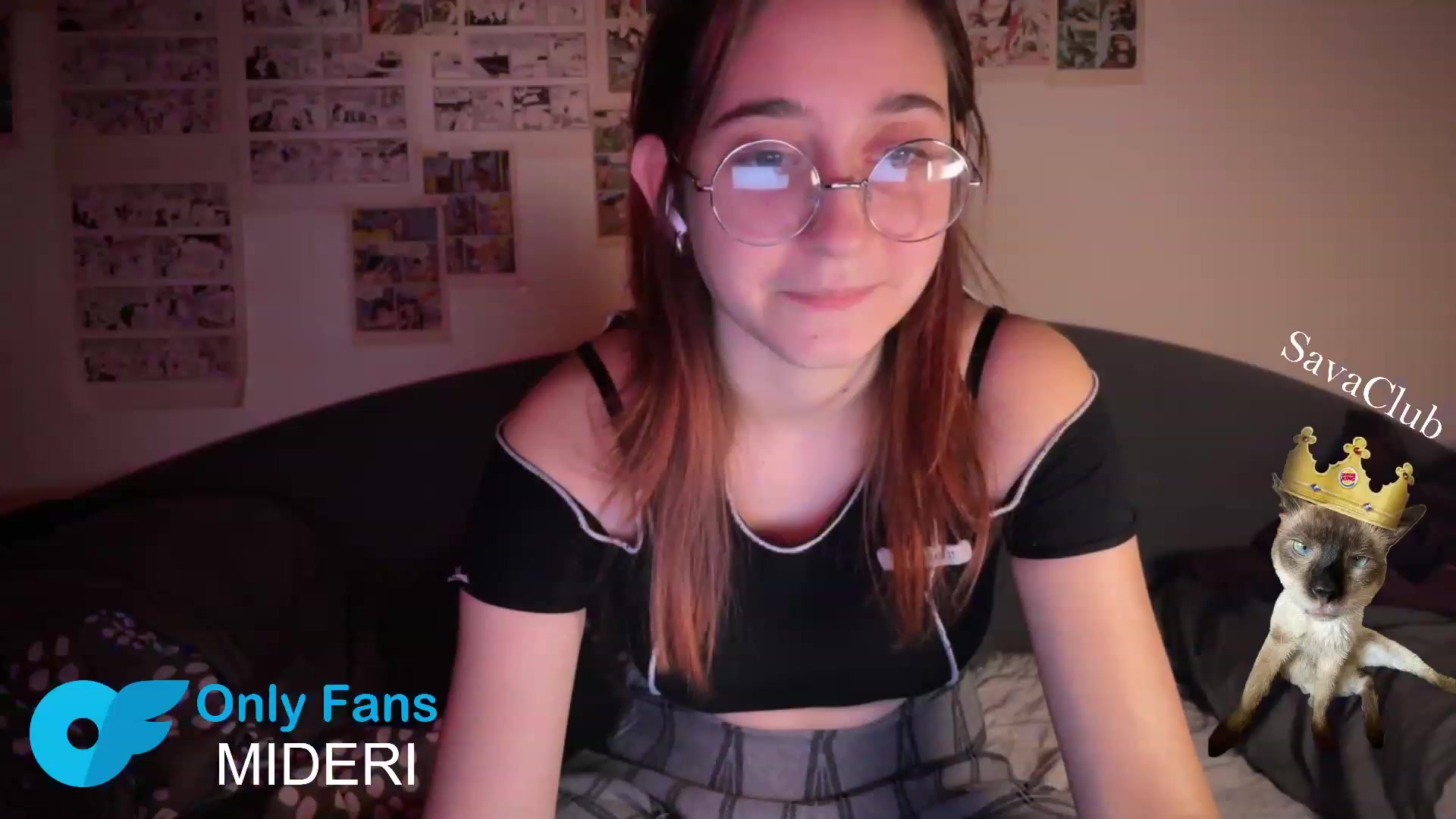 Gallery image thumbnail from Emiliaaaaa's myfreecams stream on, 12/28/2023, 04:55 image 15 of 20