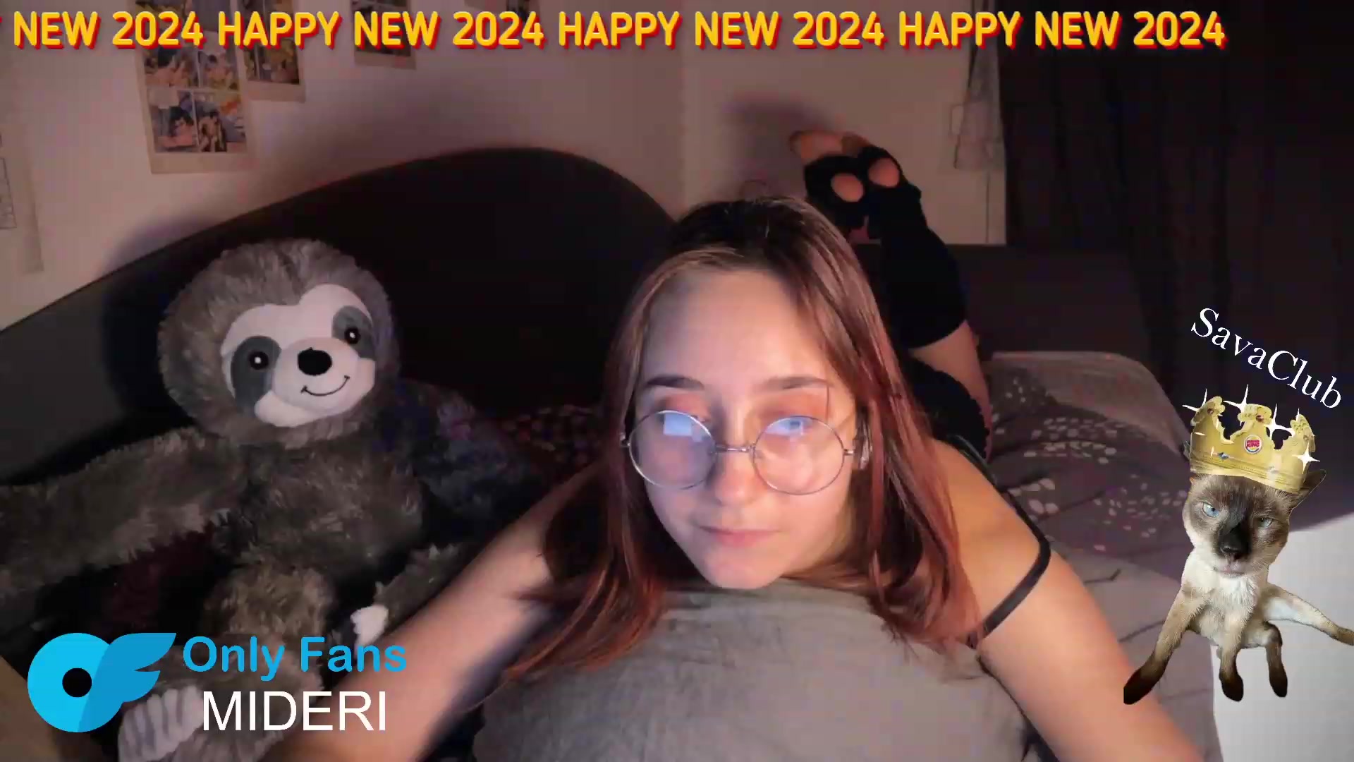 Gallery image thumbnail from Emiliaaaaa's myfreecams stream on, 01/03/2024, 01:03 image 13 of 20