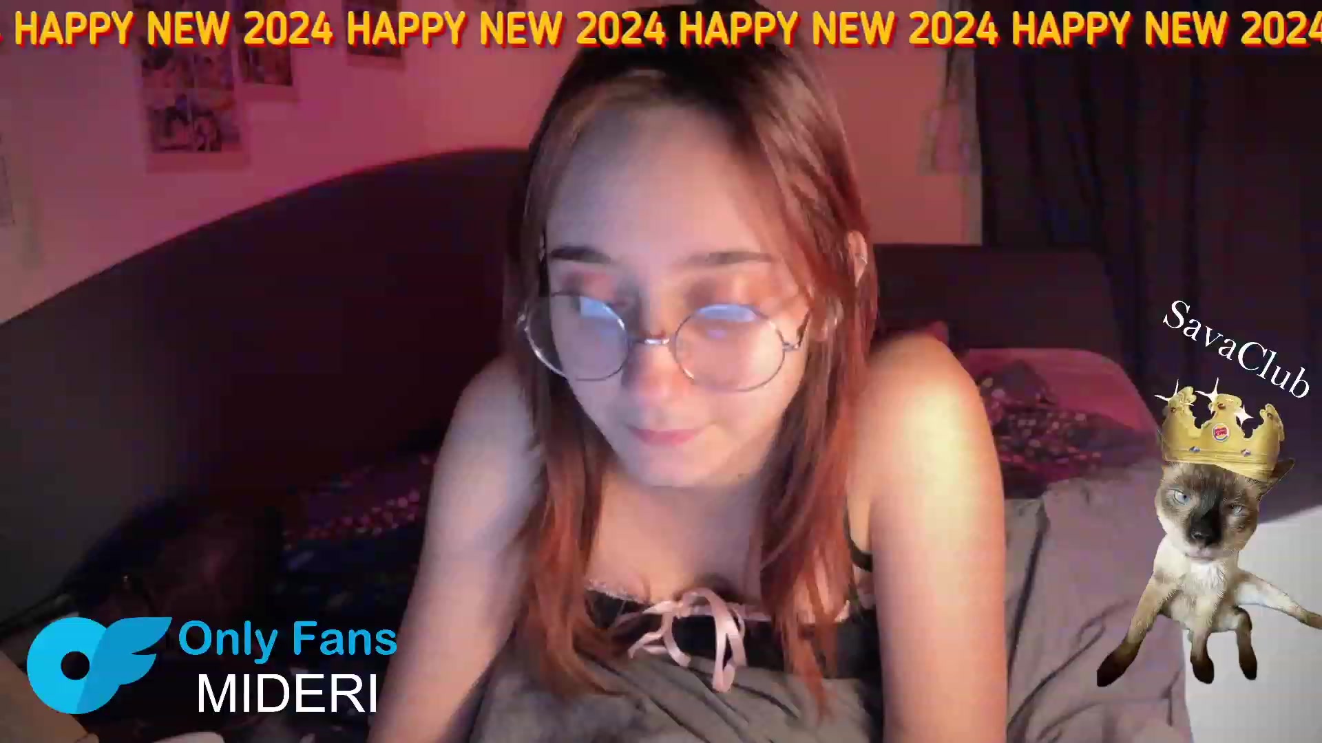 Gallery image thumbnail from Emiliaaaaa's myfreecams stream on, 01/03/2024, 01:03 image 2 of 20