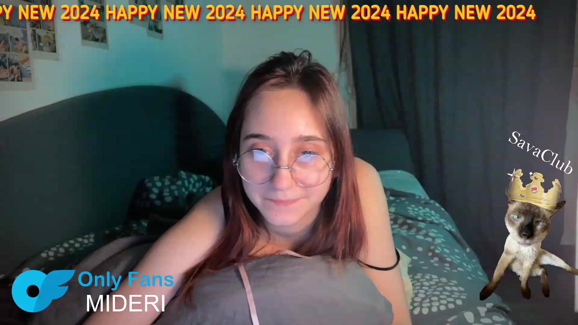 Gallery image thumbnail from Emiliaaaaa's myfreecams stream on, 01/03/2024, 02:22 image 11 of 20