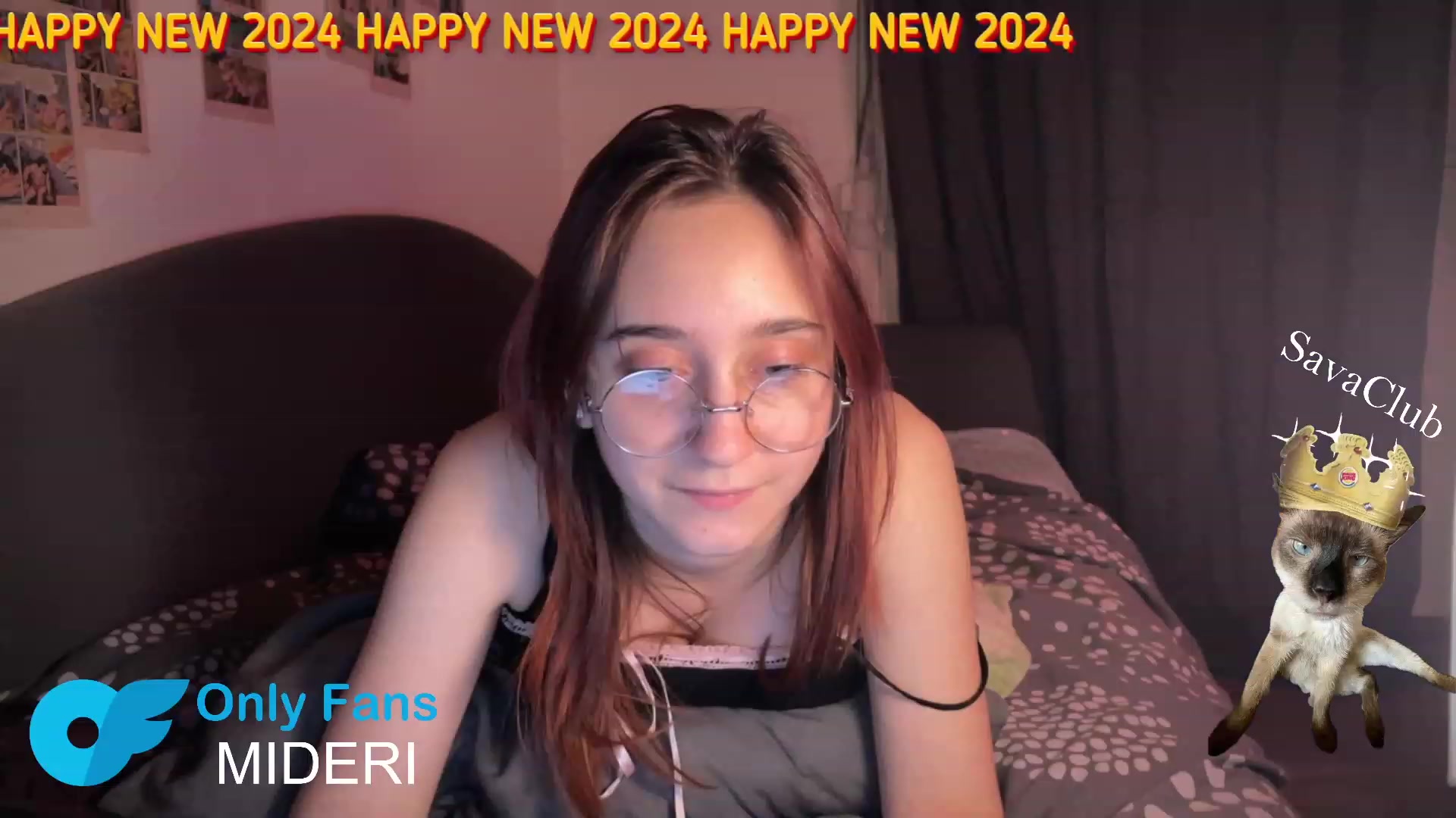 Gallery image thumbnail from Emiliaaaaa's myfreecams stream on, 01/03/2024, 02:22 image 13 of 20