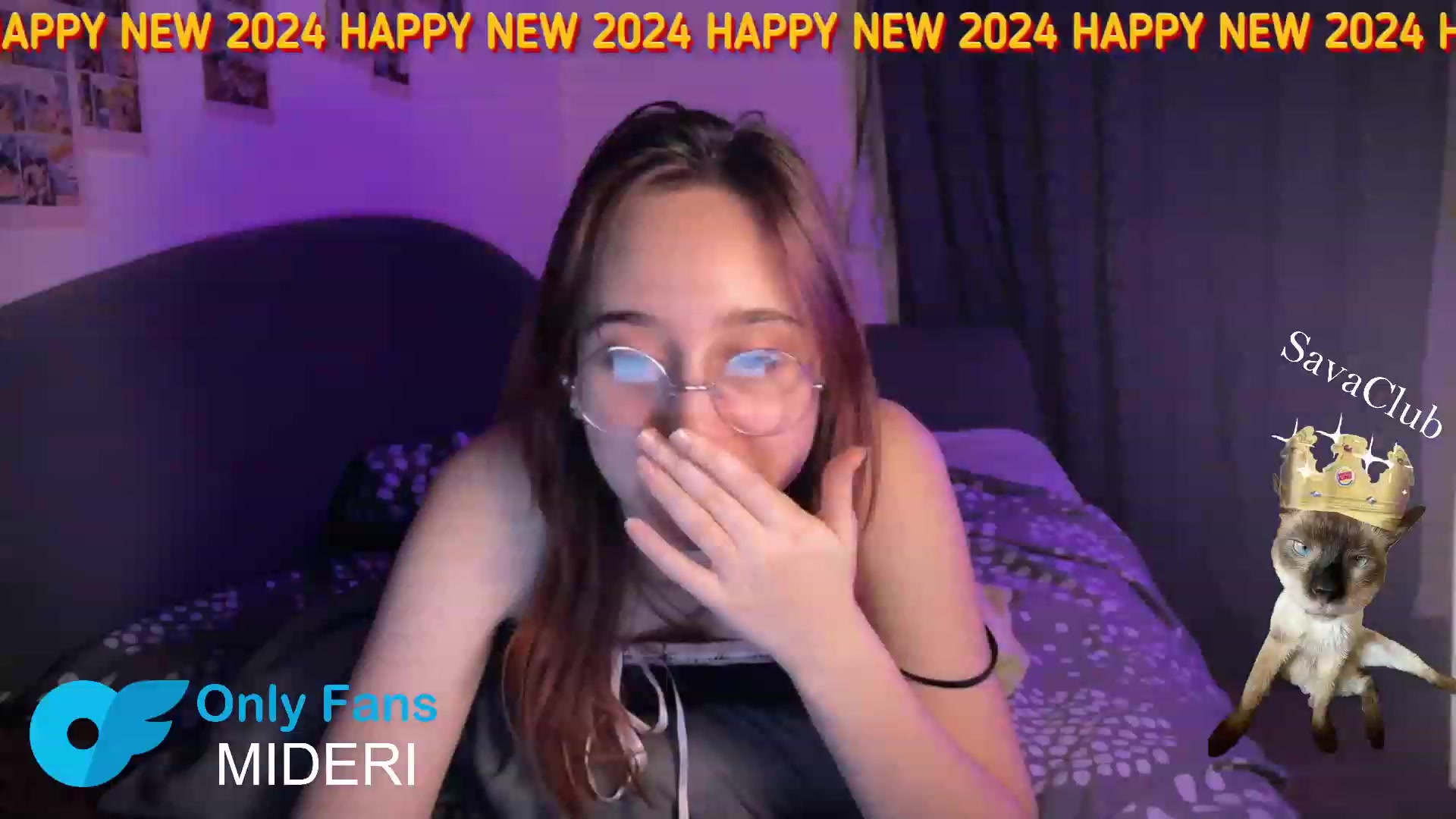 Gallery image thumbnail from Emiliaaaaa's myfreecams stream on, 01/03/2024, 02:22 image 14 of 20