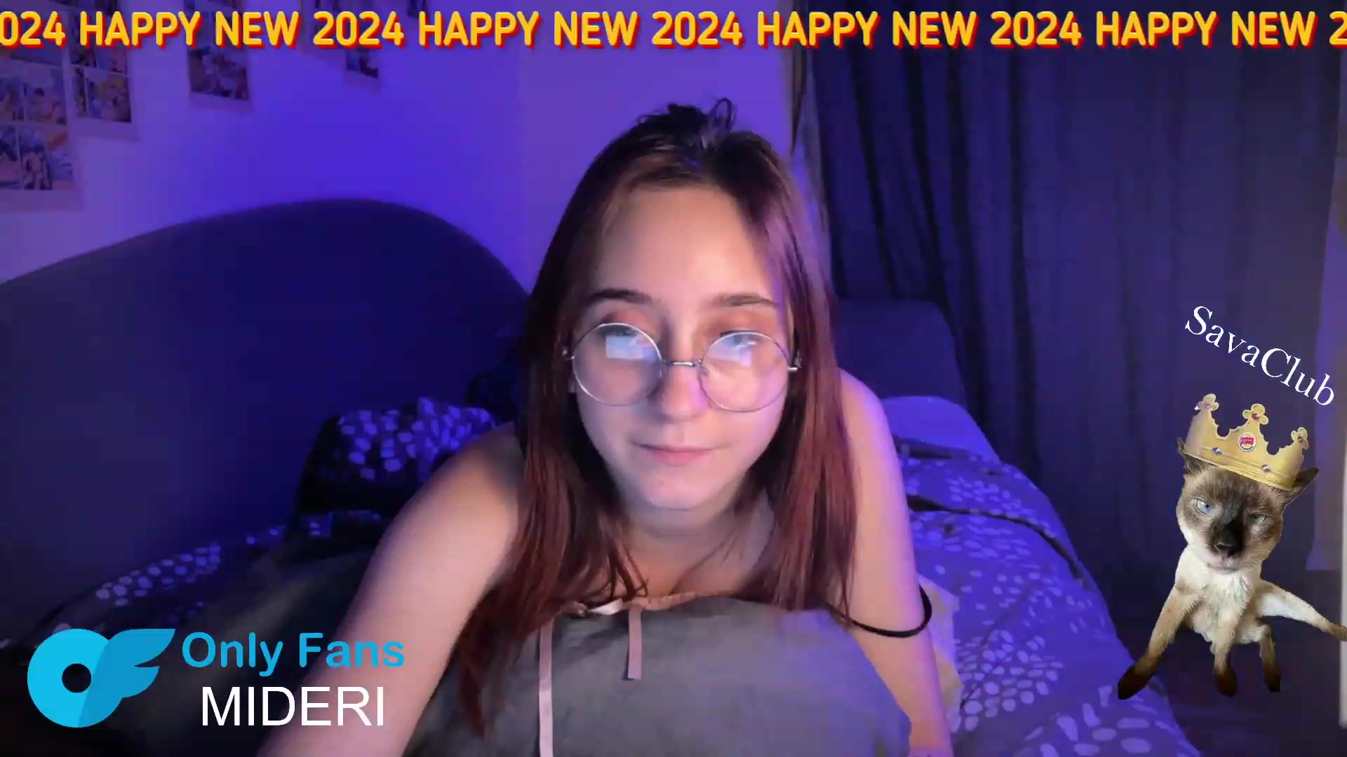Gallery image thumbnail from Emiliaaaaa's myfreecams stream on, 01/03/2024, 02:22 image 7 of 20