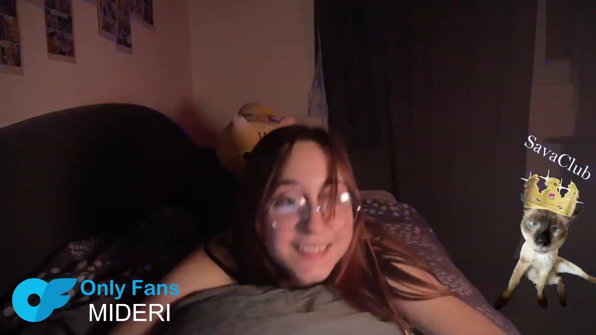 Gallery image thumbnail from Emiliaaaaa's myfreecams stream on, 01/06/2024, 02:40 image 11 of 20
