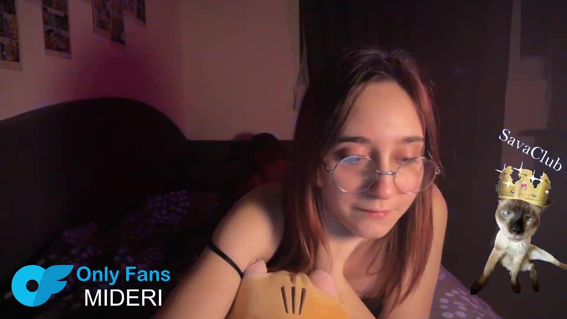 Gallery image thumbnail from Emiliaaaaa's myfreecams stream on, 01/06/2024, 02:40 image 1 of 20