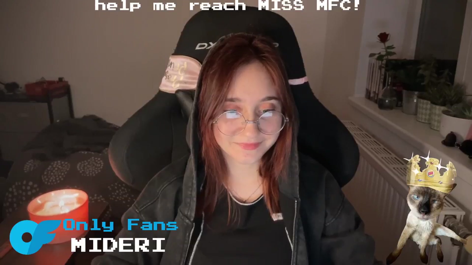 Gallery image thumbnail from Emiliaaaaa's myfreecams stream on, 02/18/2024, 24:40 image 14 of 20