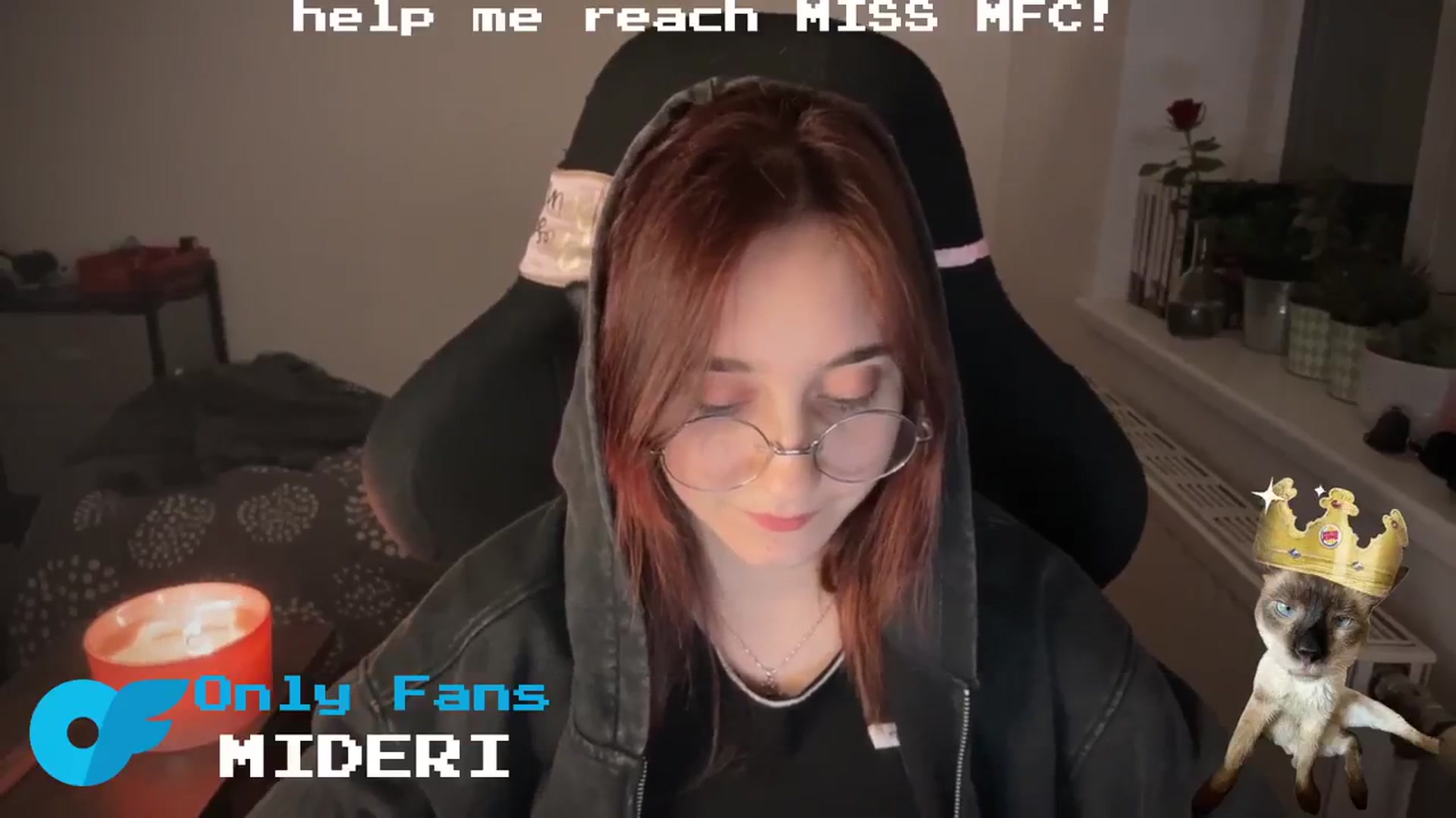 Gallery image thumbnail from Emiliaaaaa's myfreecams stream on, 02/18/2024, 24:40 image 15 of 20