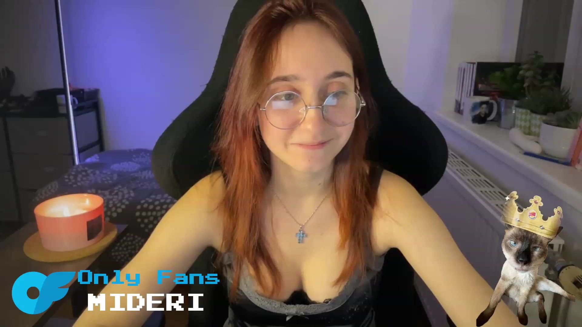 Gallery image thumbnail from Emiliaaaaa's myfreecams stream on, 02/23/2024, 01:19 image 8 of 20
