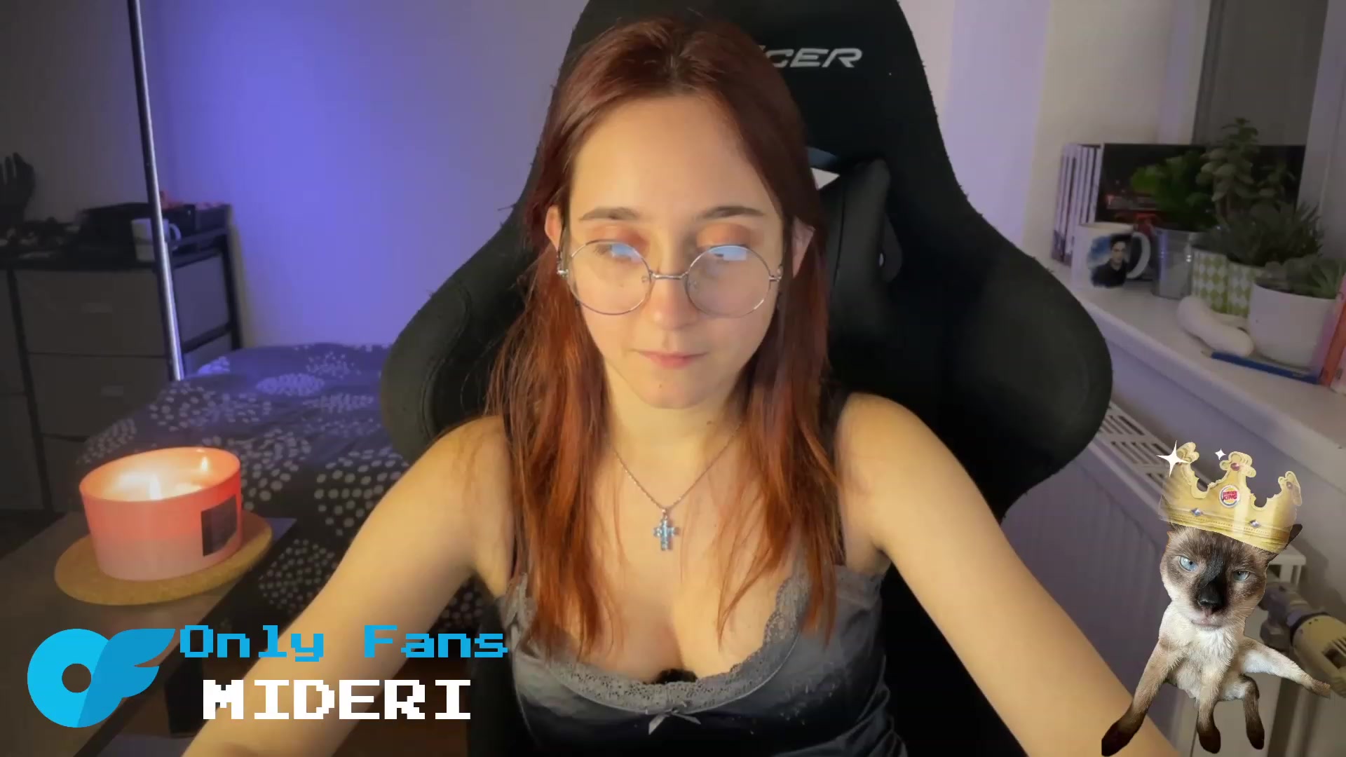 Gallery image thumbnail from Emiliaaaaa's myfreecams stream on, 02/23/2024, 01:19 image 10 of 20