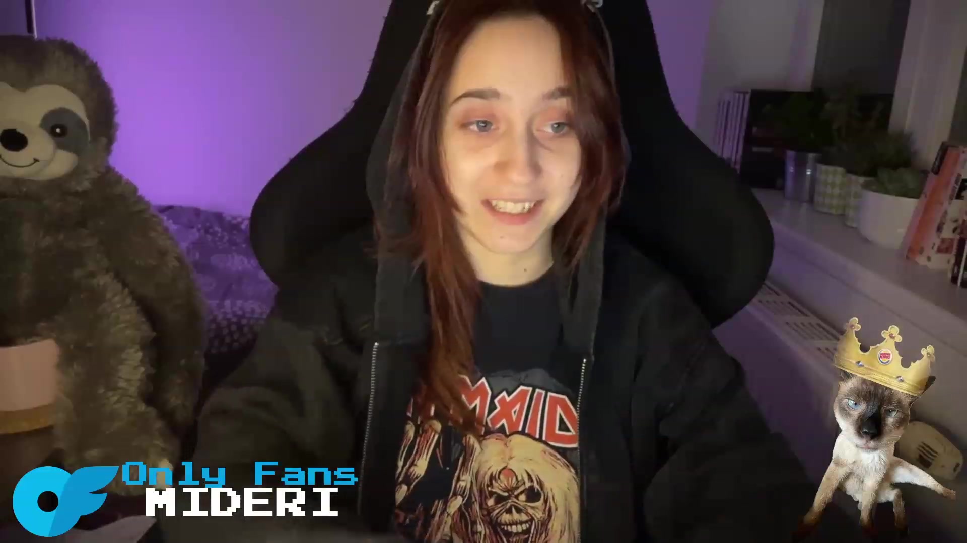Gallery image thumbnail from Emiliaaaaa's myfreecams stream on, 02/25/2024, 02:09 image 10 of 20