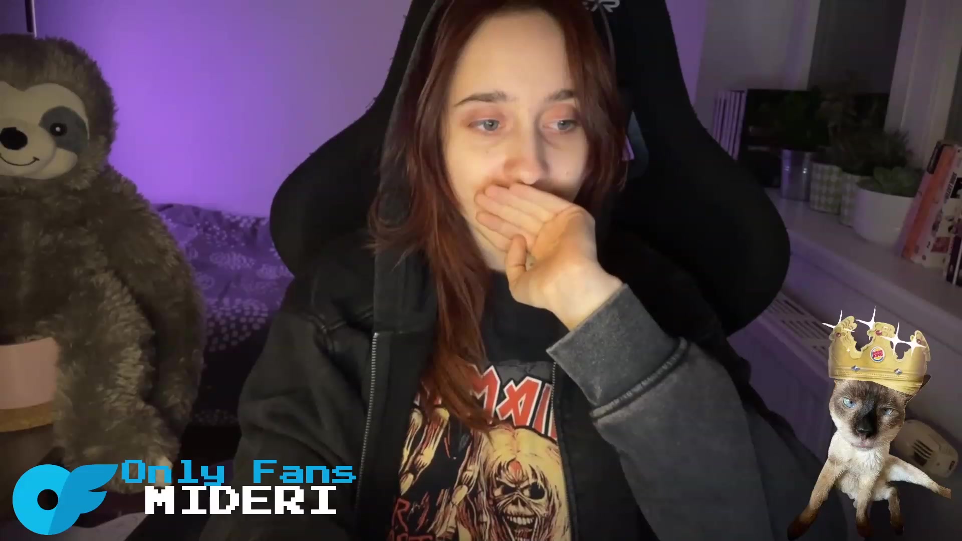 Gallery image thumbnail from Emiliaaaaa's myfreecams stream on, 02/25/2024, 02:09 image 8 of 20