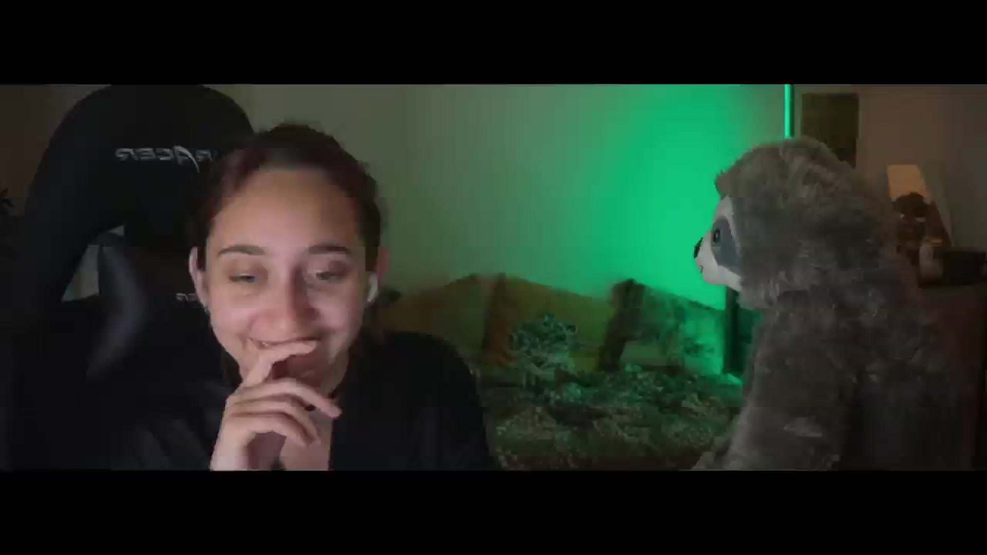 Gallery image thumbnail from Emiliaaaaa's myfreecams stream on, 06/24/2024, 01:26 image 19 of 20
