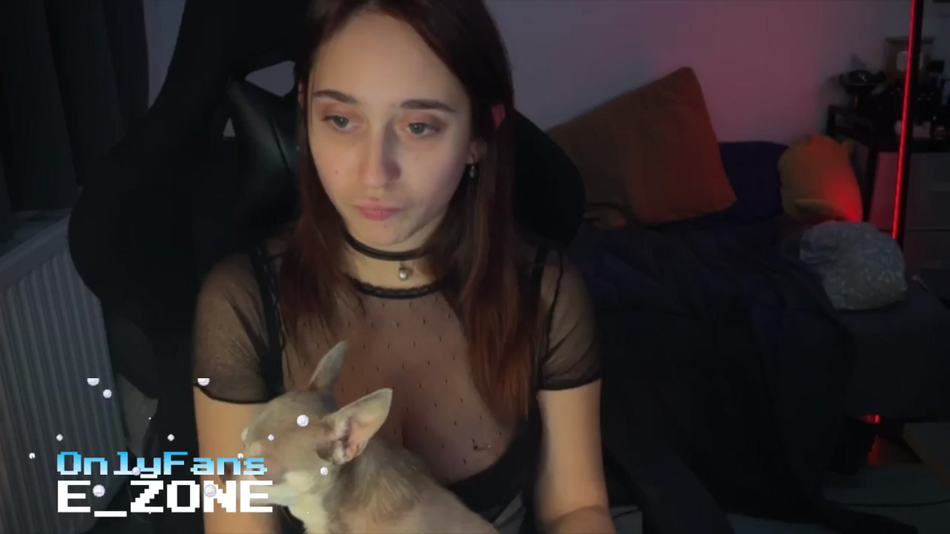 Gallery image thumbnail from Emiliaaaaa's myfreecams stream on, 12/23/2024, 02:10 image 19 of 20