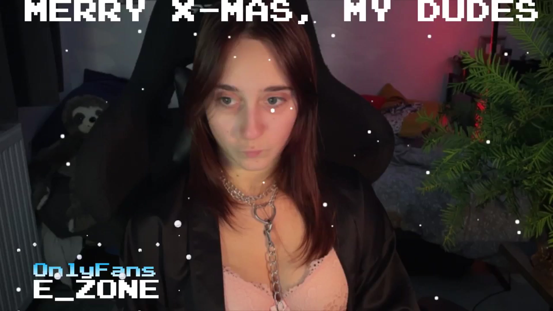 Gallery image thumbnail from Emiliaaaaa's myfreecams stream on, 12/25/2024, 24:32 image 20 of 20
