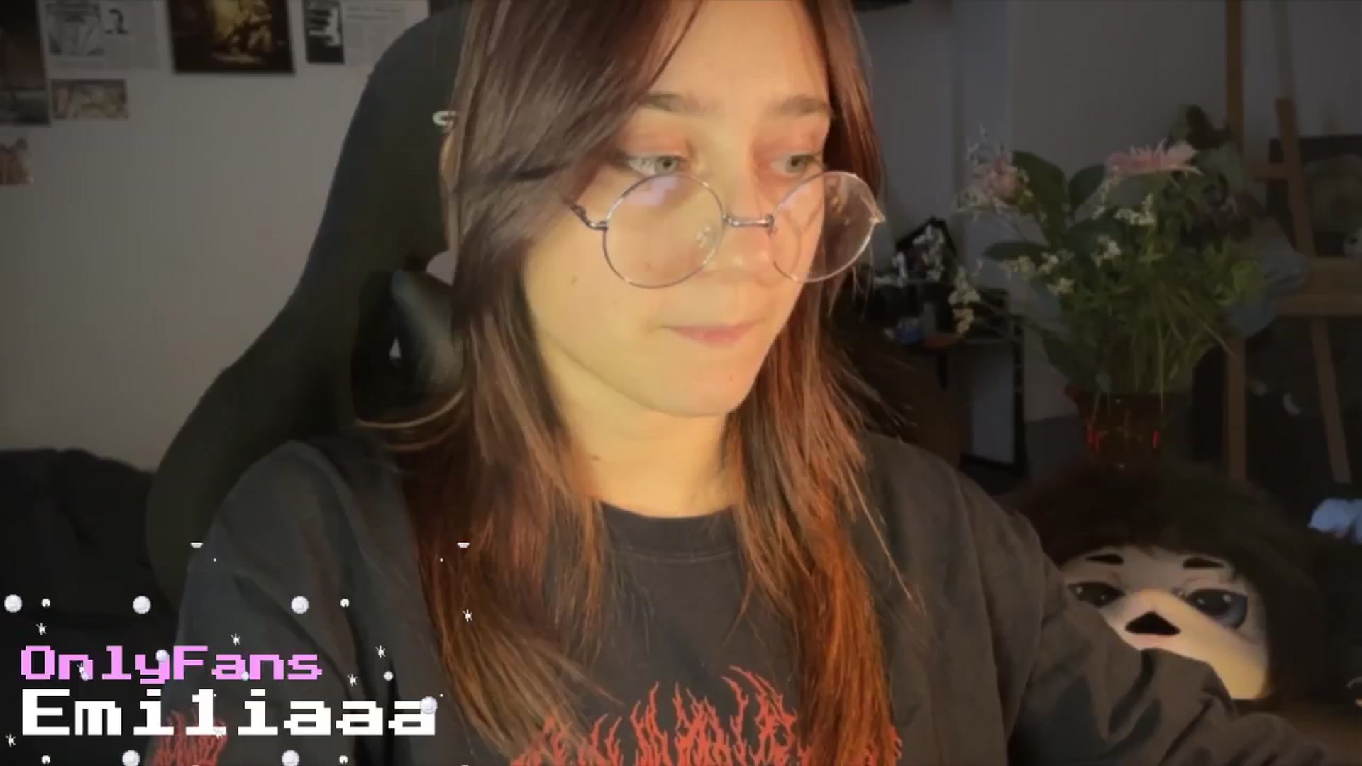 Gallery image thumbnail from Emiliaaaaa's myfreecams stream on, 02/20/2025, 15:37 image 11 of 20