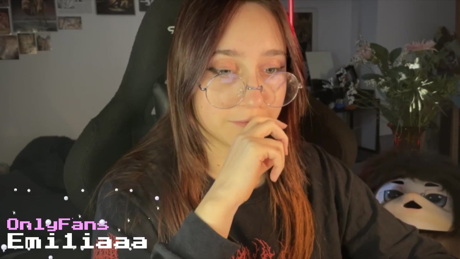 Gallery image thumbnail from Emiliaaaaa's myfreecams stream on, 02/20/2025, 15:37 image 7 of 20