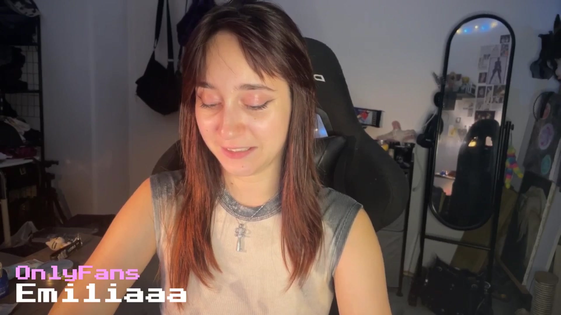Gallery image thumbnail from Emiliaaaaa's myfreecams stream on, 08/10/2025, 01:00 image 7 of 20