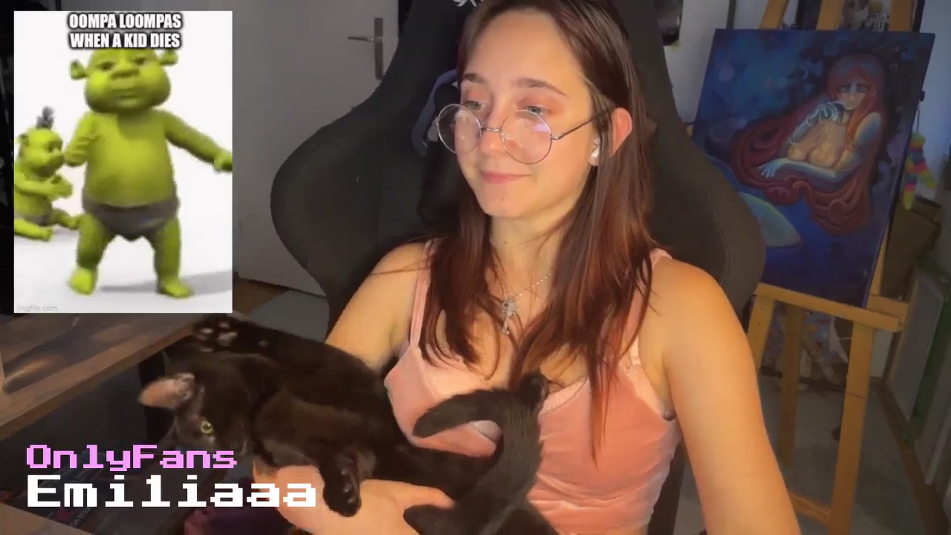 Gallery image thumbnail from Emiliaaaaa's myfreecams stream on, 09/01/2025, 24:05 image 9 of 20