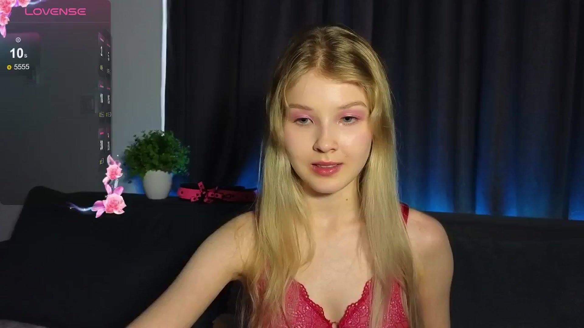Gallery image thumbnail from Emiliya_Cute's myfreecams stream on, 07/12/2024, 13:17 image 1 of 20