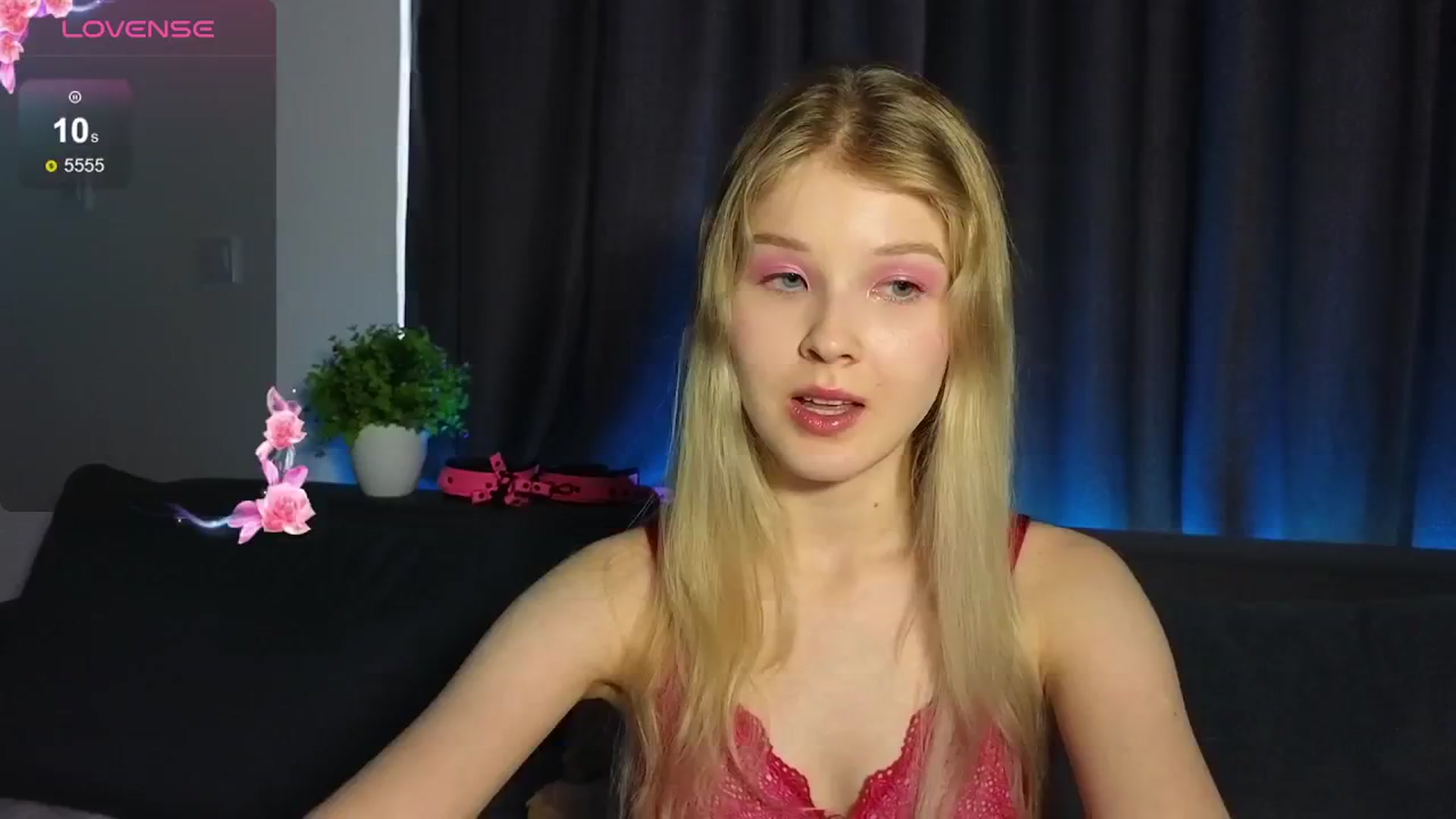Gallery image thumbnail from Emiliya_Cute's myfreecams stream on, 07/12/2024, 13:17 image 2 of 20