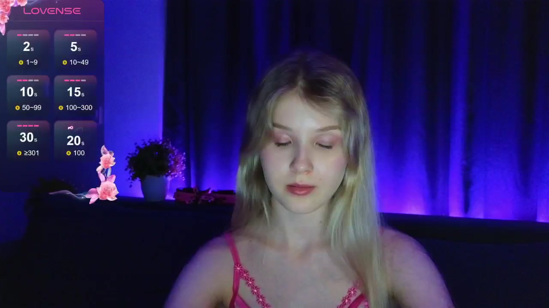 Gallery image thumbnail from Emiliya_Cute's myfreecams stream on, 07/14/2024, 19:20 image 16 of 20