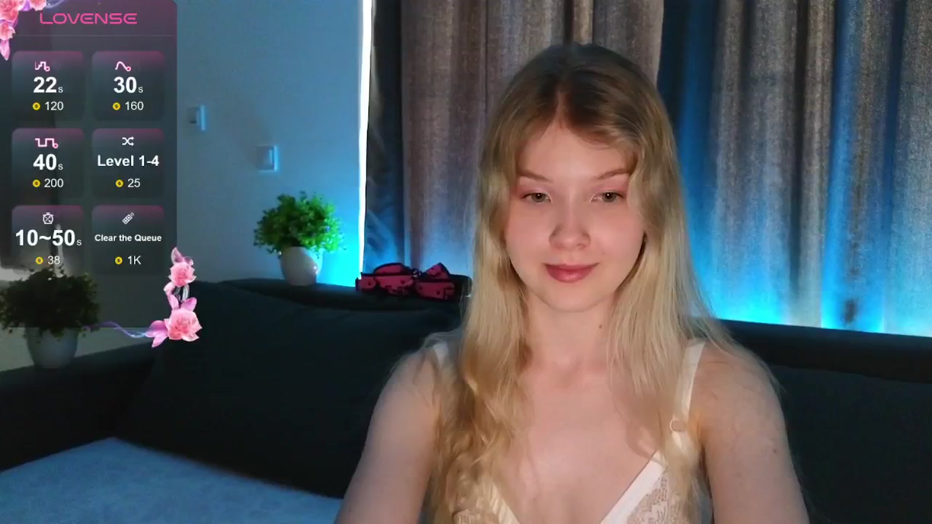 Gallery image thumbnail from Emiliya_Cute's myfreecams stream on, 07/18/2024, 11:53 image 17 of 20