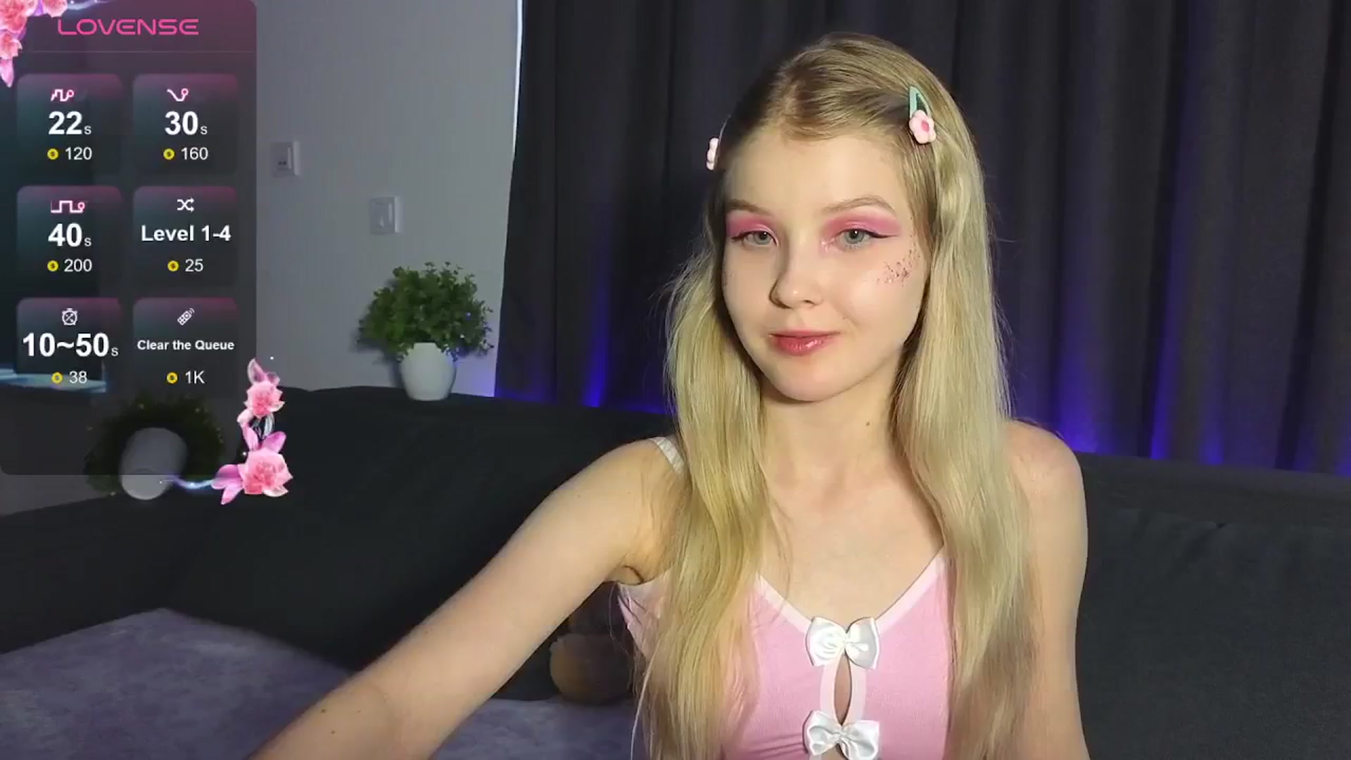 Gallery image thumbnail from Emiliya_Cute's myfreecams stream on, 07/22/2024, 18:56 image 1 of 20