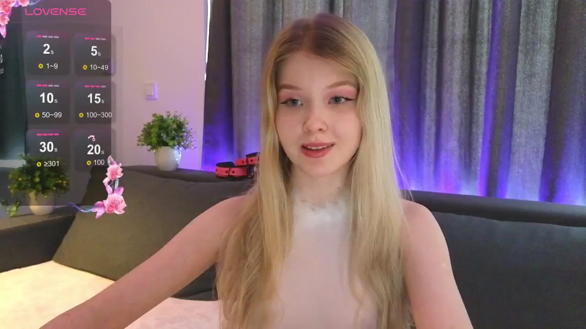 Gallery image thumbnail from Emiliya_Cute's myfreecams stream on, 07/23/2024, 14:30 image 2 of 20