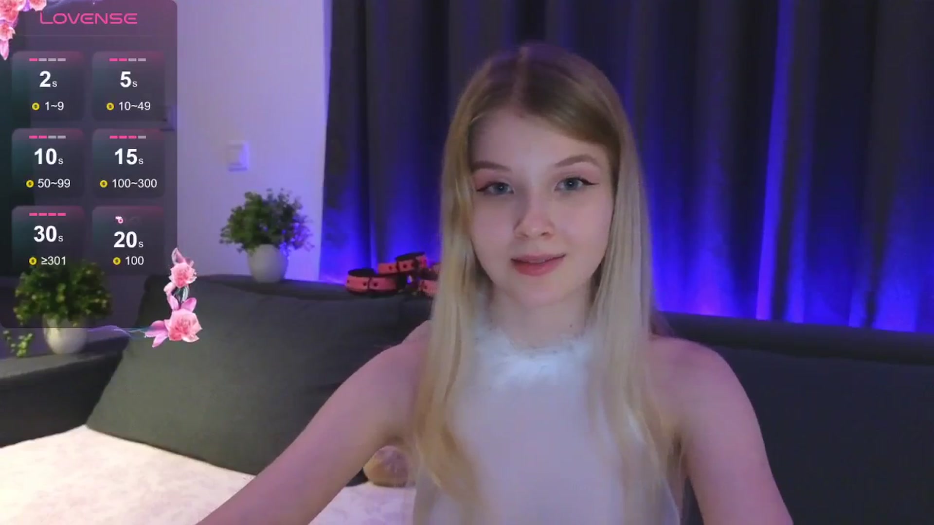 Gallery image thumbnail from Emiliya_Cute's myfreecams stream on, 07/23/2024, 18:51 image 12 of 20