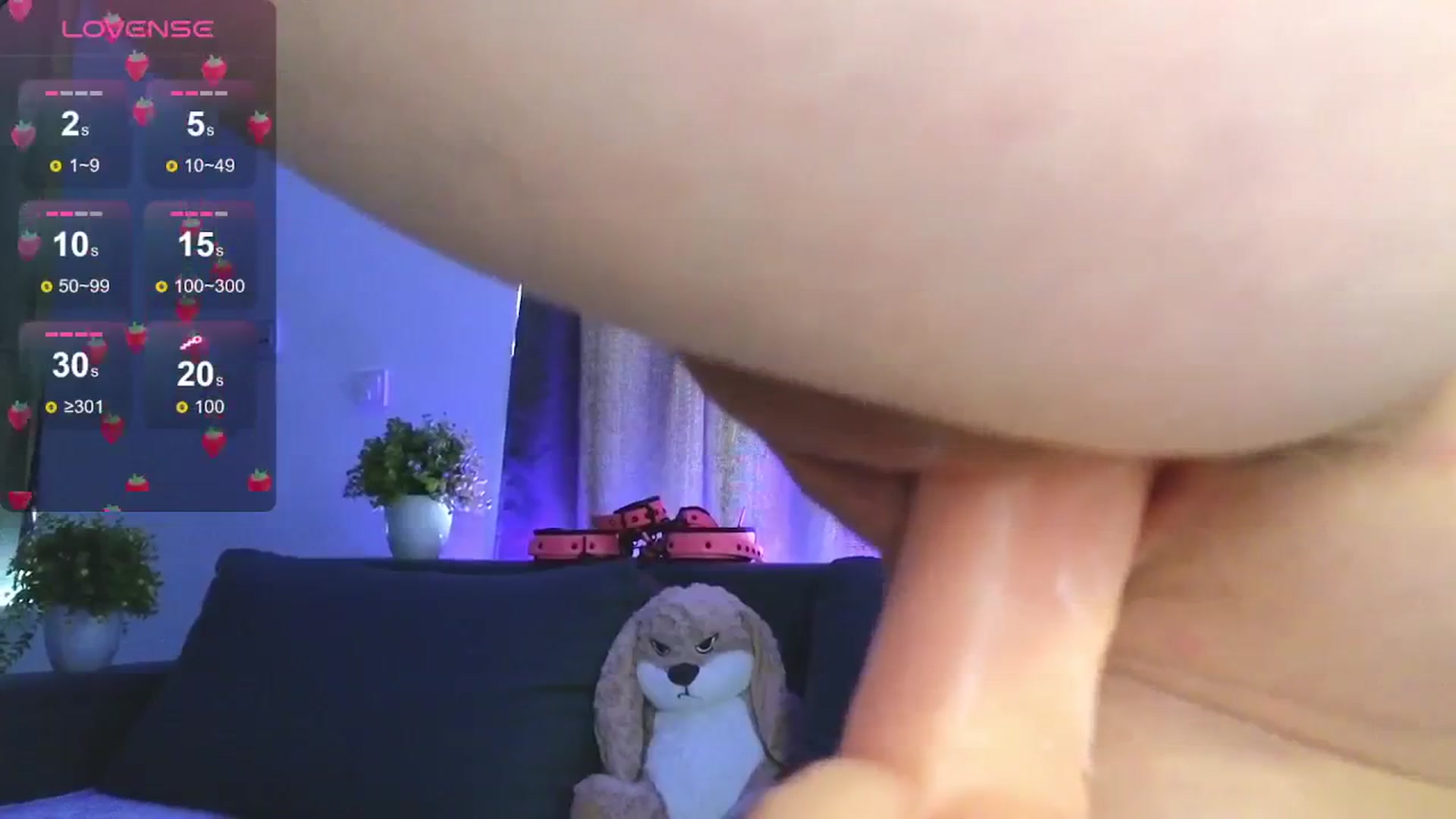 Gallery image thumbnail from Emiliya_Cute's myfreecams stream on, 07/24/2024, 15:37 image 19 of 20