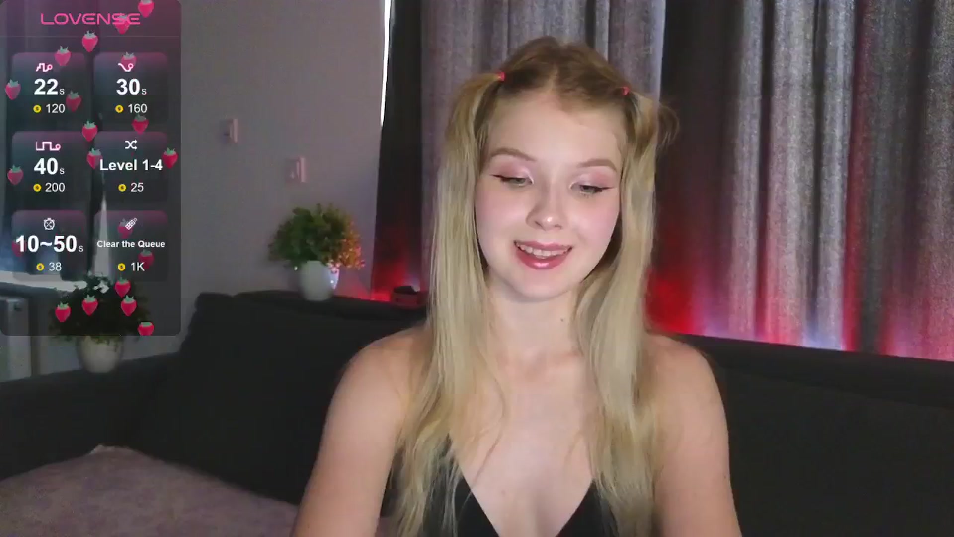 Gallery image thumbnail from Emiliya_Cute's myfreecams stream on, 07/29/2024, 15:47 image 2 of 20